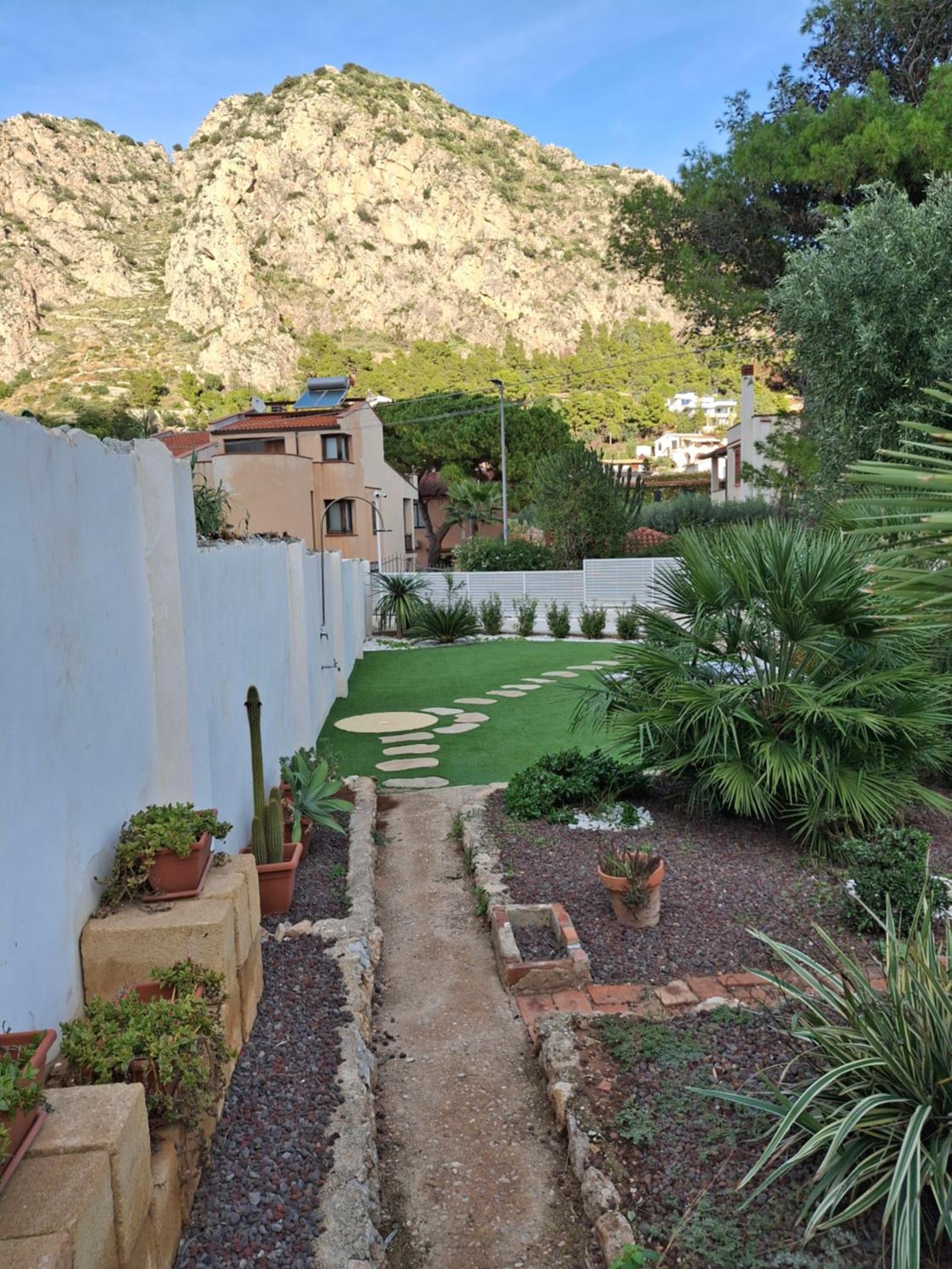 VFH Stylish Villa Chiocciola view 2