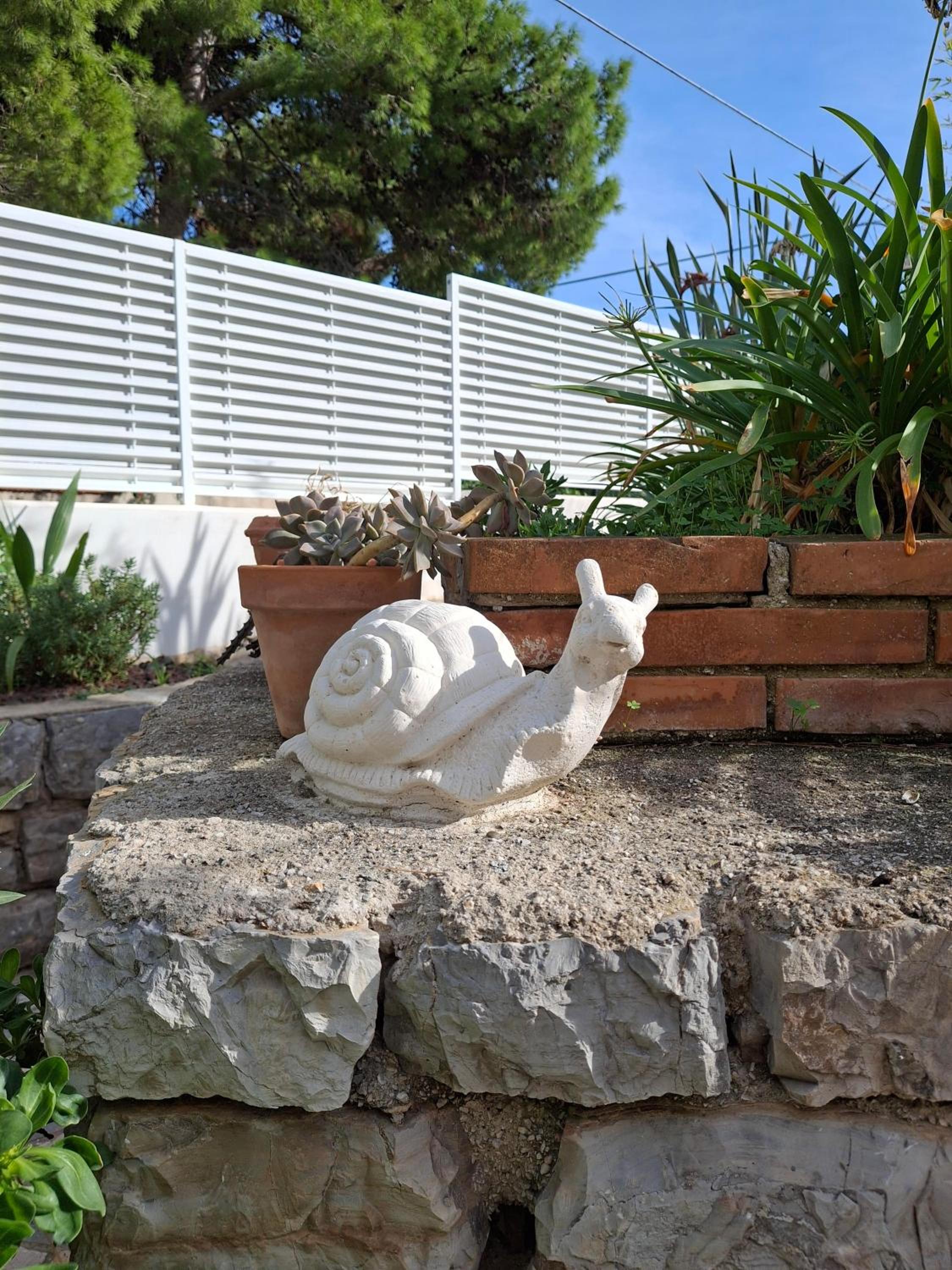 VFH Stylish Villa Chiocciola view 4