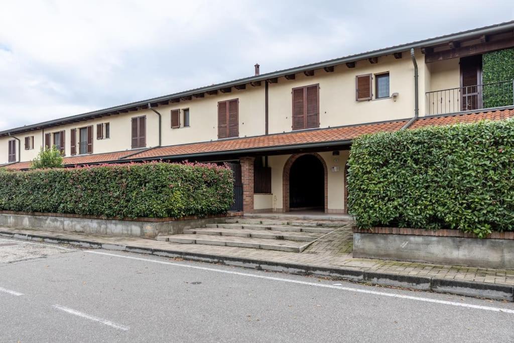 Elegante appartamento a 7min dall'ospedale view 3