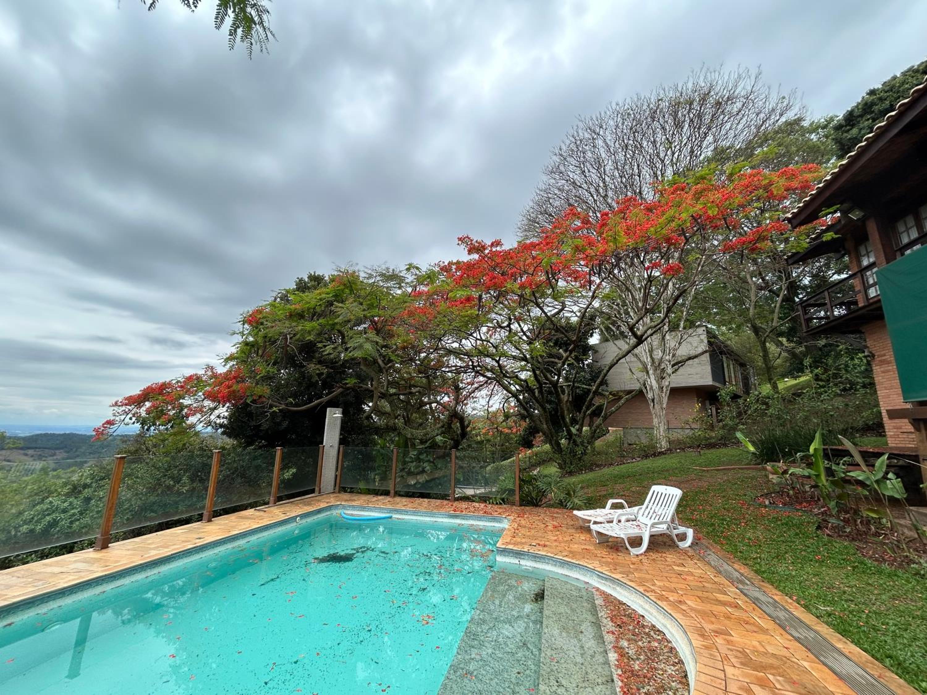 Casa de Campo Condomínio Serra Negra