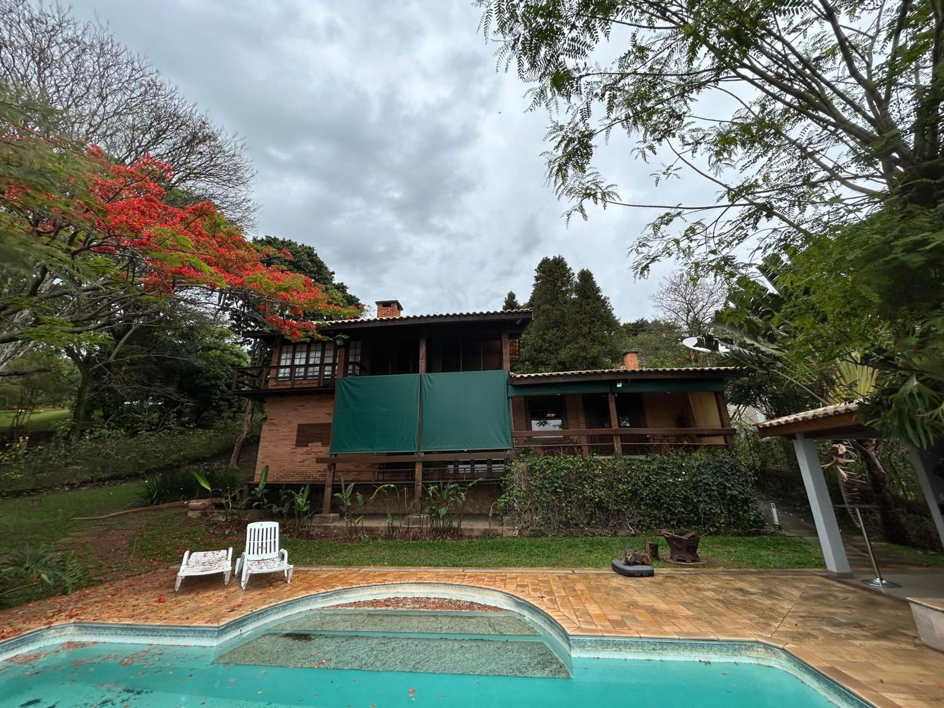 Casa de Campo Condomínio Serra Negra