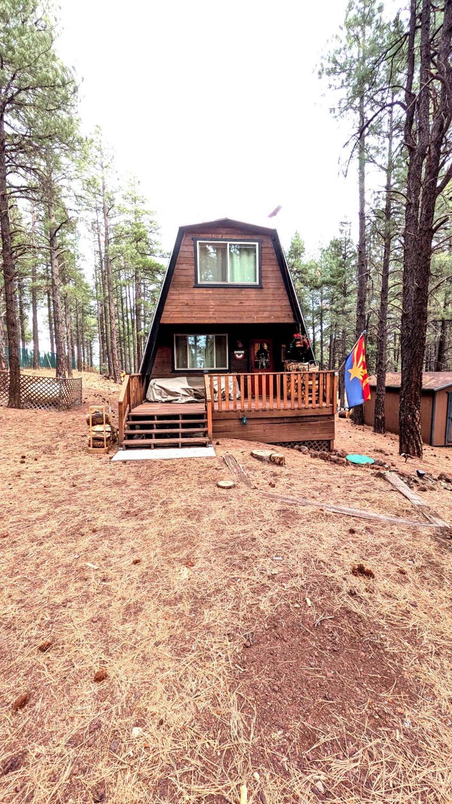 Grand Canyon Gateway Cabin with 1 Acre Pine Retreat near Rt 66 view 2