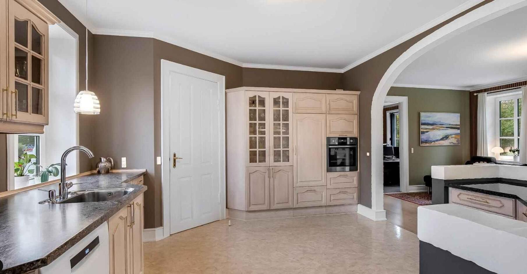 Spacious House With Room For Relaxation And Play