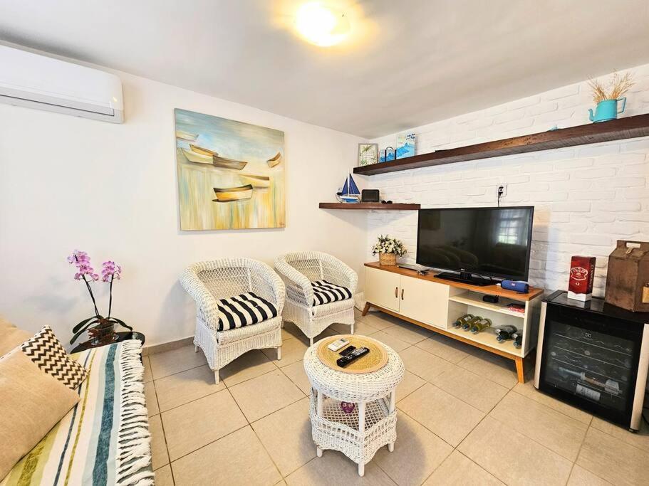 Vila Geriba 50 metros da praia