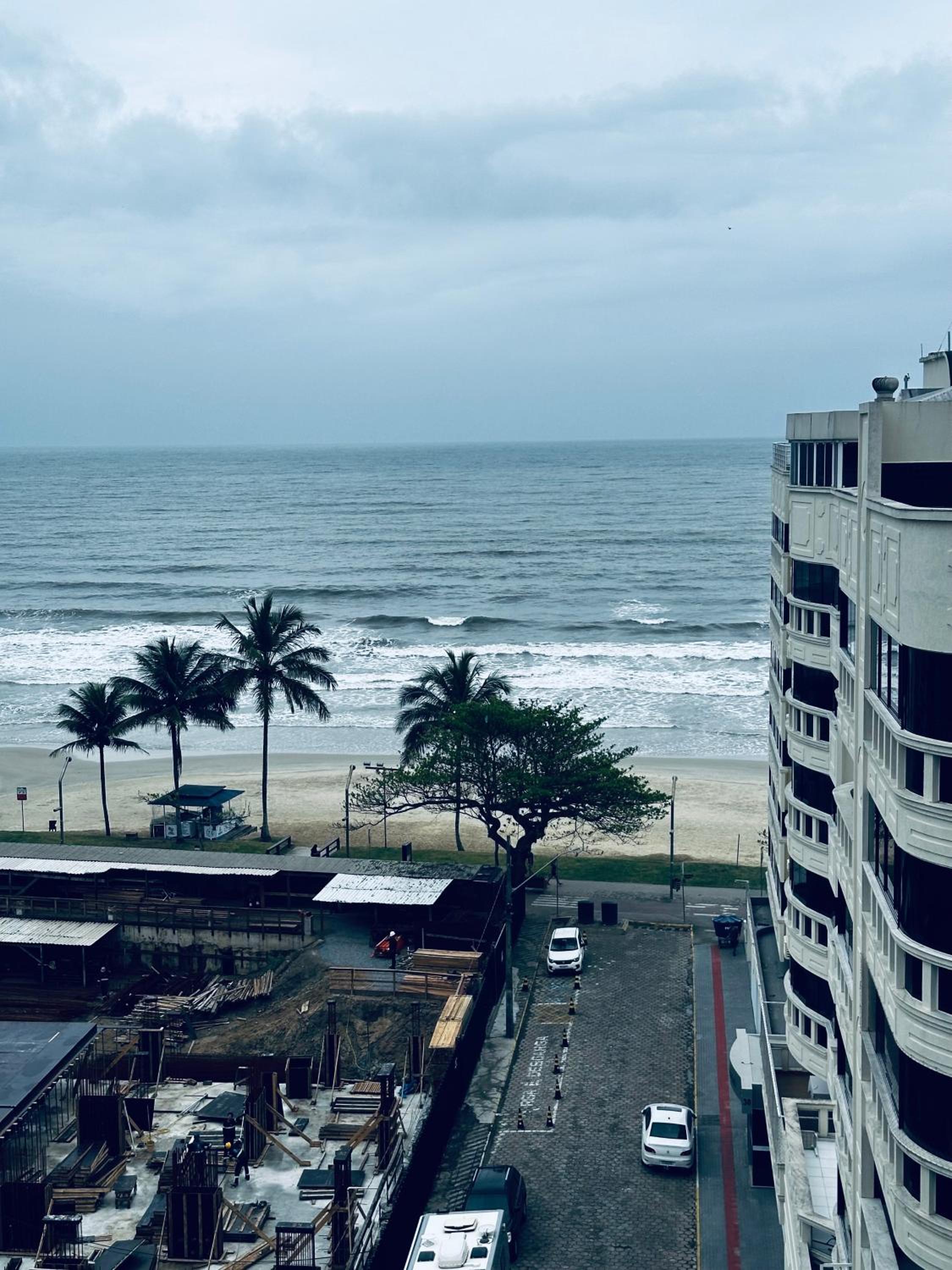 Vista Linda! Oceano à Sua Porta!