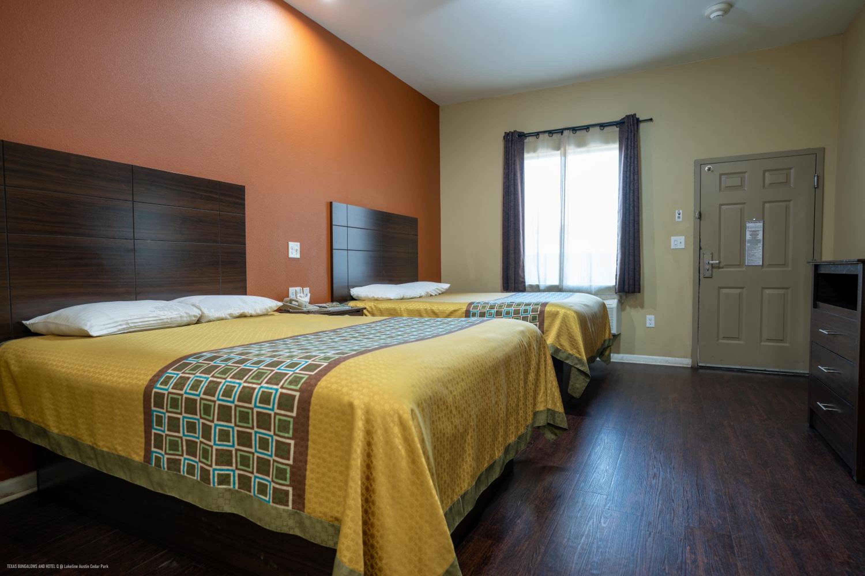 Texas Bungalows Hotel & Hotel Que at Lakeline Austin Cedar Park view 2