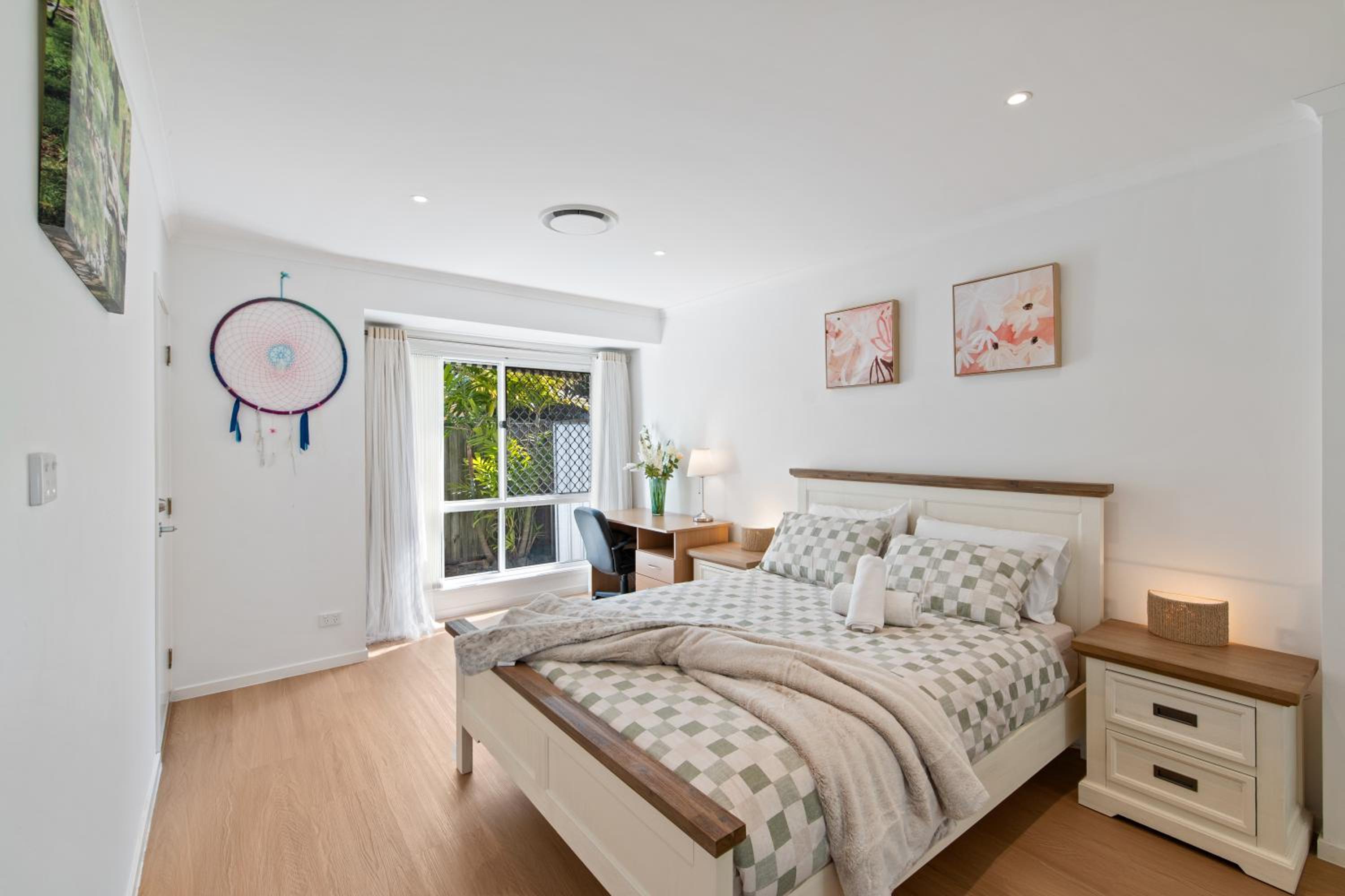 Lakeview Bliss, Black Swans, Golf Retreat in Brisbane