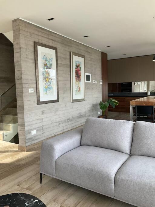 Increíble Casa Con Vista