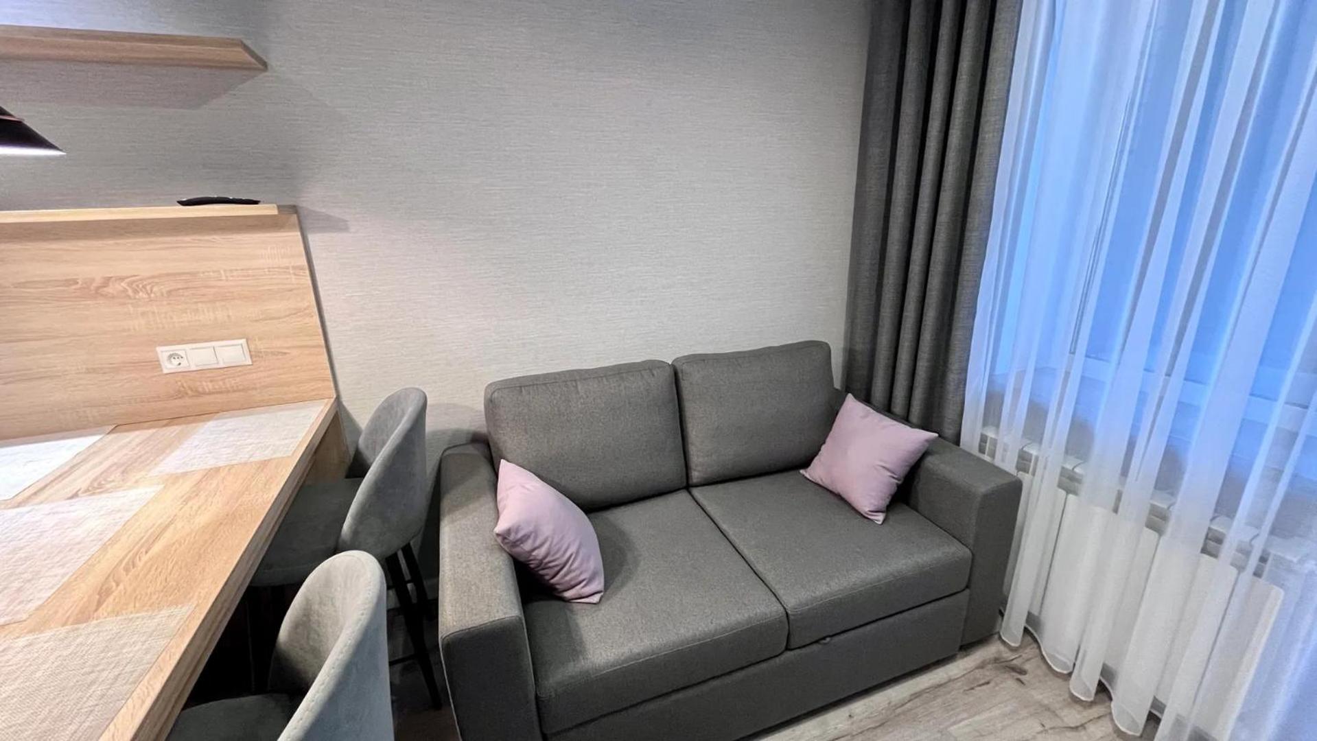 Kayden Mansliv Apartment