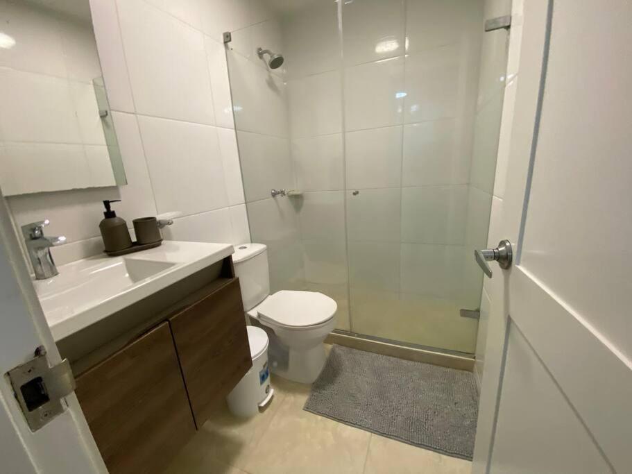 Apartment 2 blocks to Buenavista Location Riomar Barranquilla