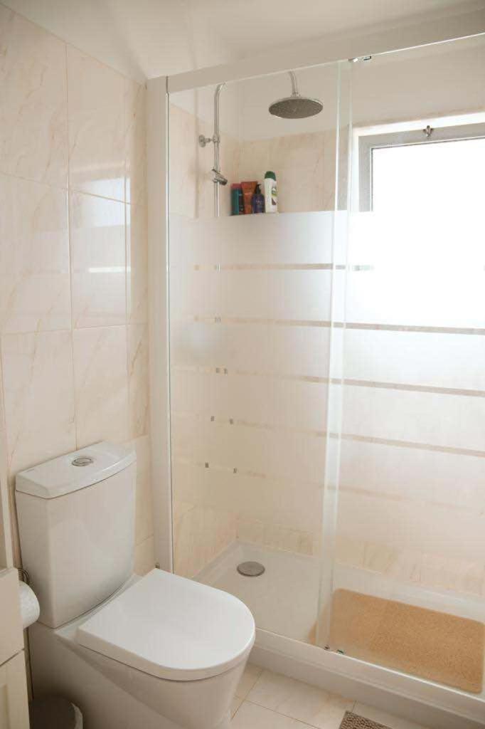 Cosy 2 bedroom ap near the Praia da Rocha view 3