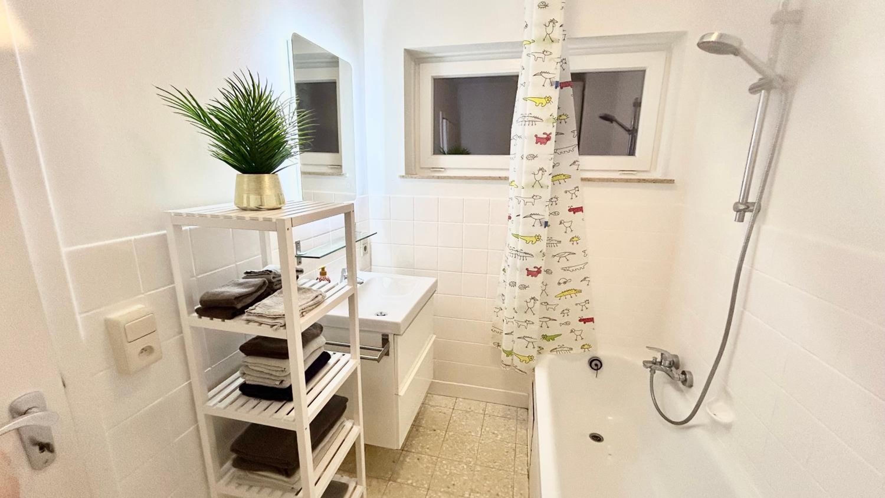 Charming two bedroom flat - NATO - Brussels