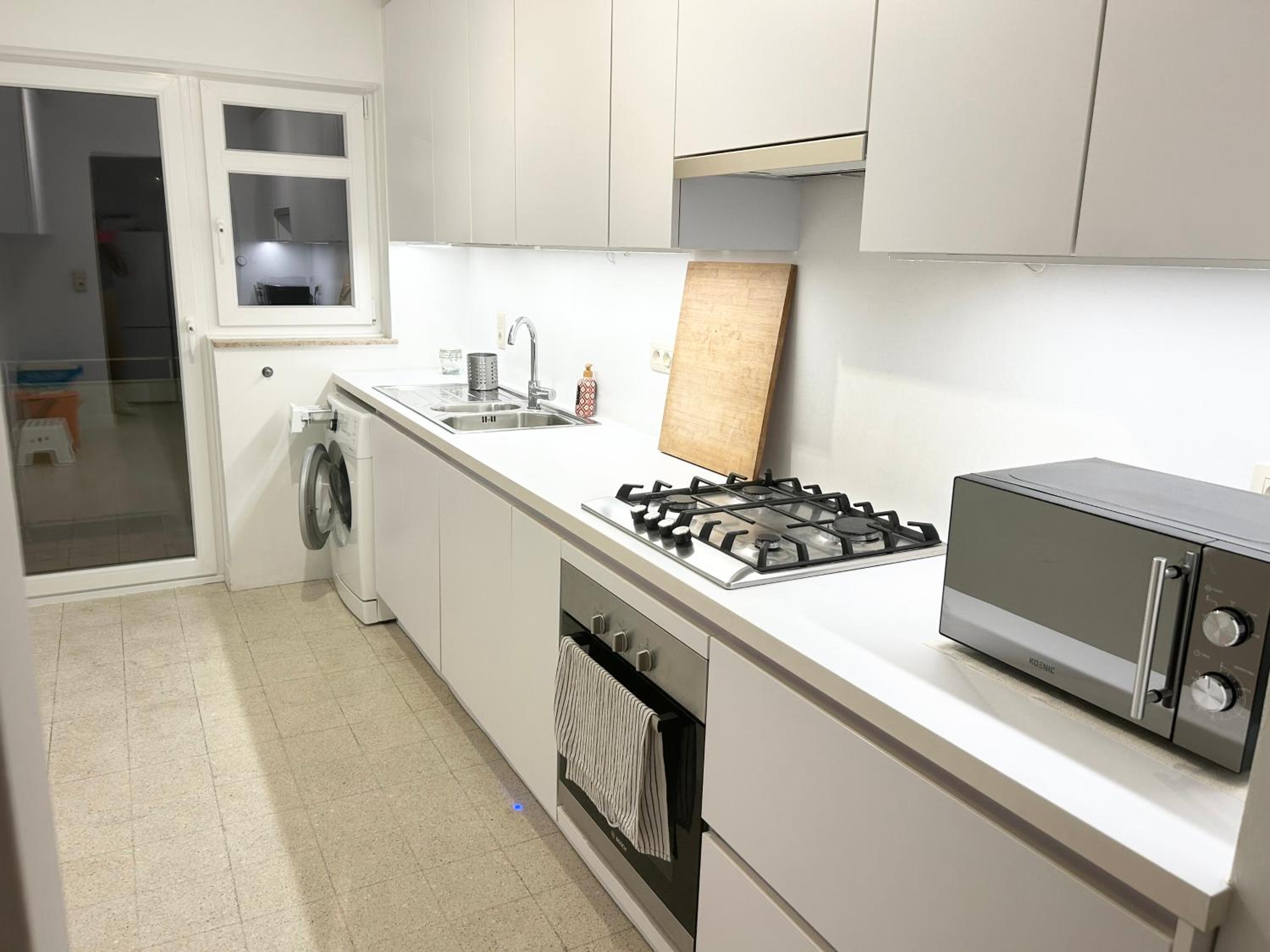 Charming two bedroom flat - NATO - Brussels