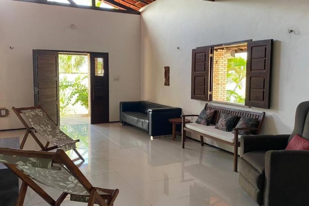 Casa em condomínio próximo a Cumbuco