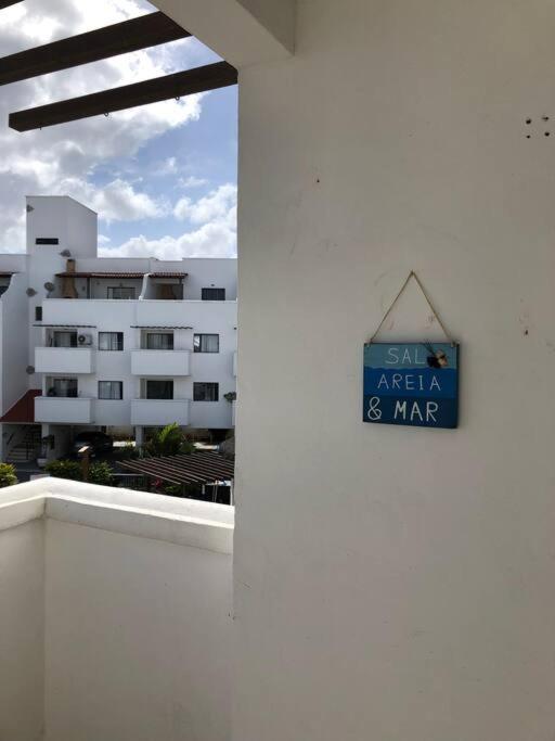 Belíssima cobertura duplex com vista para o mar