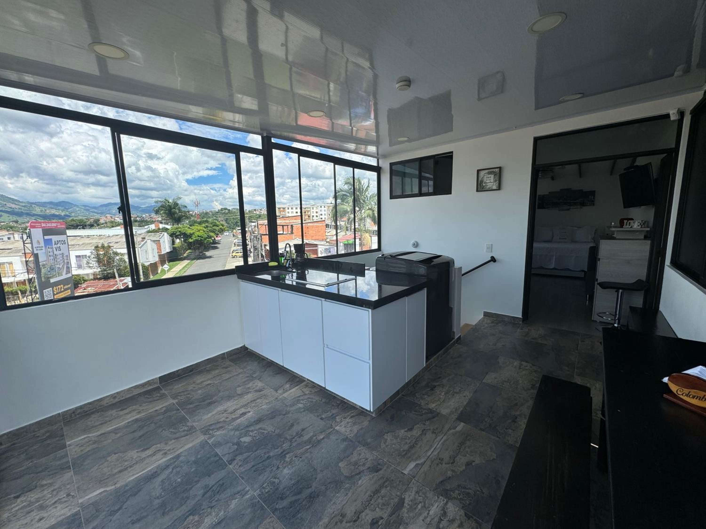 Modern apartment/Studio
