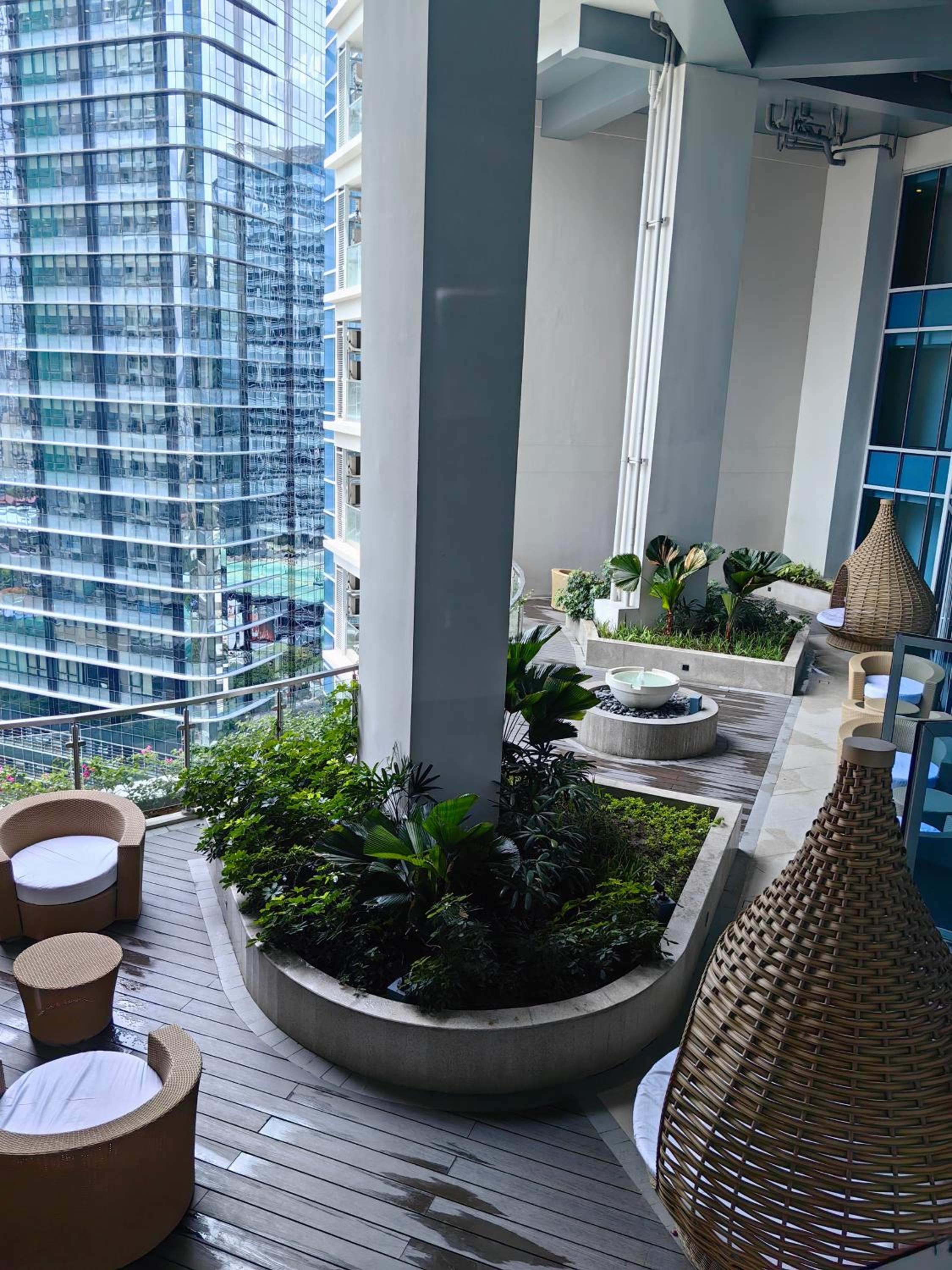 Photo 100