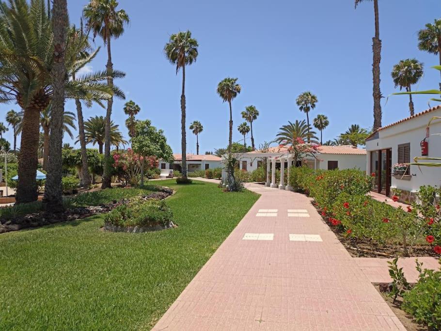 Maspalomas Palms premium bungalow, private, relaxing, swimming pool