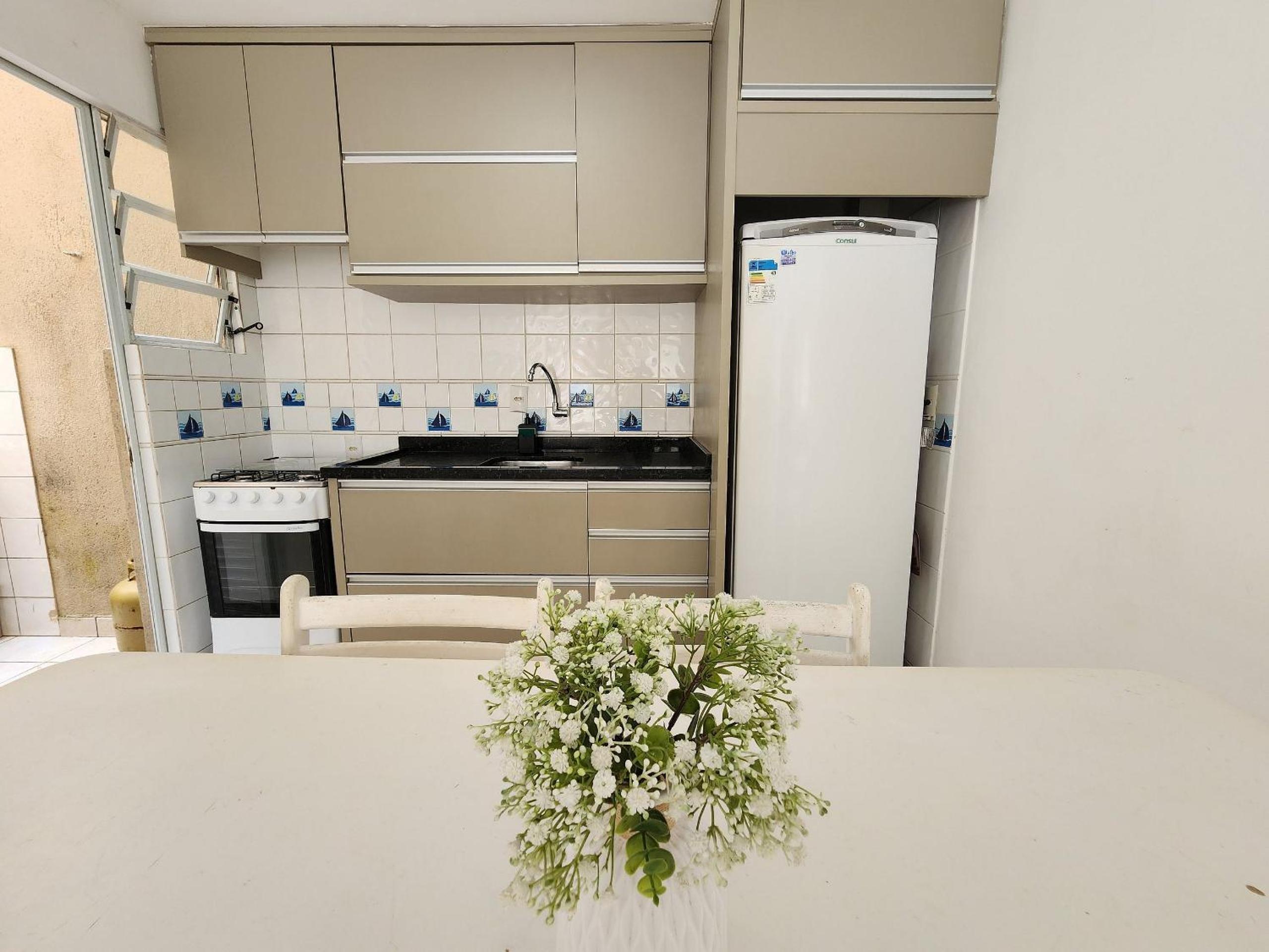 Triplex Vista Praia 4 Ilhas, até 6 pessoas, 3 quartos, Banheira com Hidro