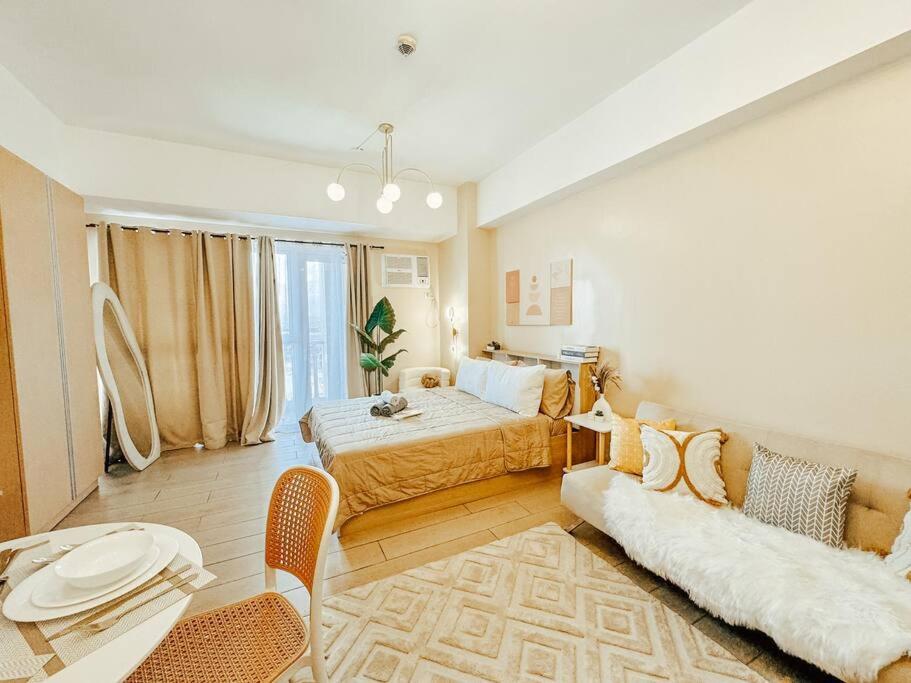 Venice Luxury Residences Studio Taguig City view 5