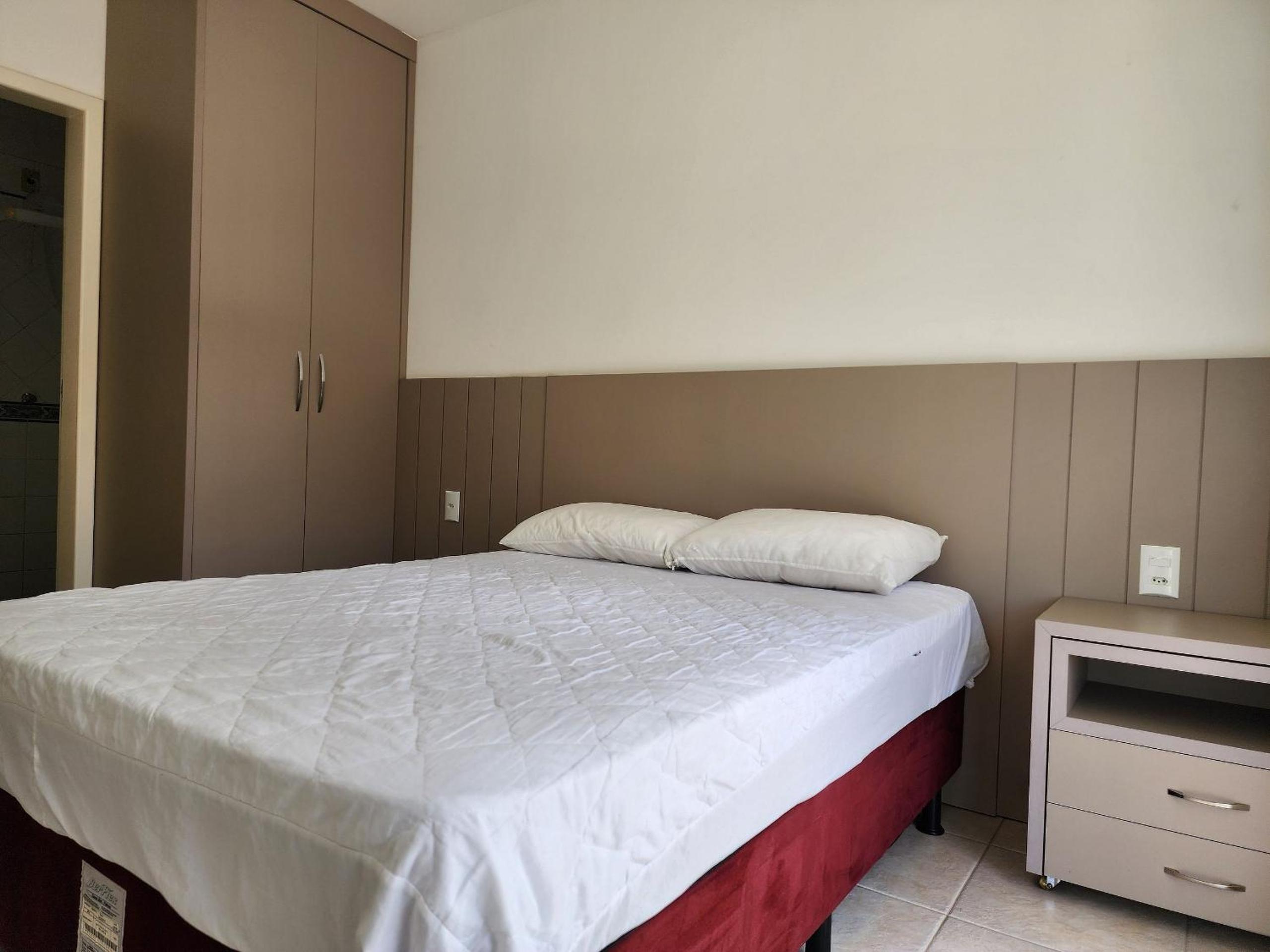 Triplex Vista Praia 4 Ilhas, até 6 pessoas, 3 quartos, Banheira com Hidro