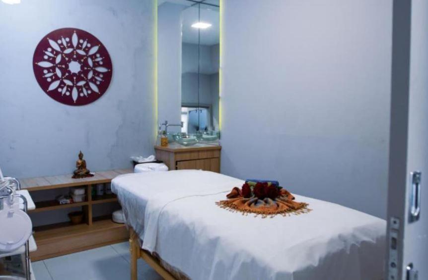 Quarto de casal - Caesar Towers Paulista - Blue Tree Premium Paulista - à 150 metros da Avenida Paulista - estadia estendida - bônus 12 horas