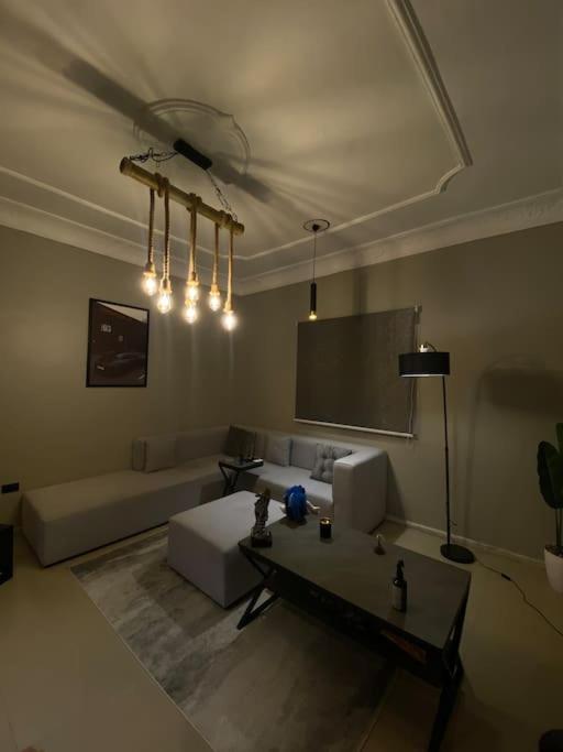 Modern Urban Crib view 2