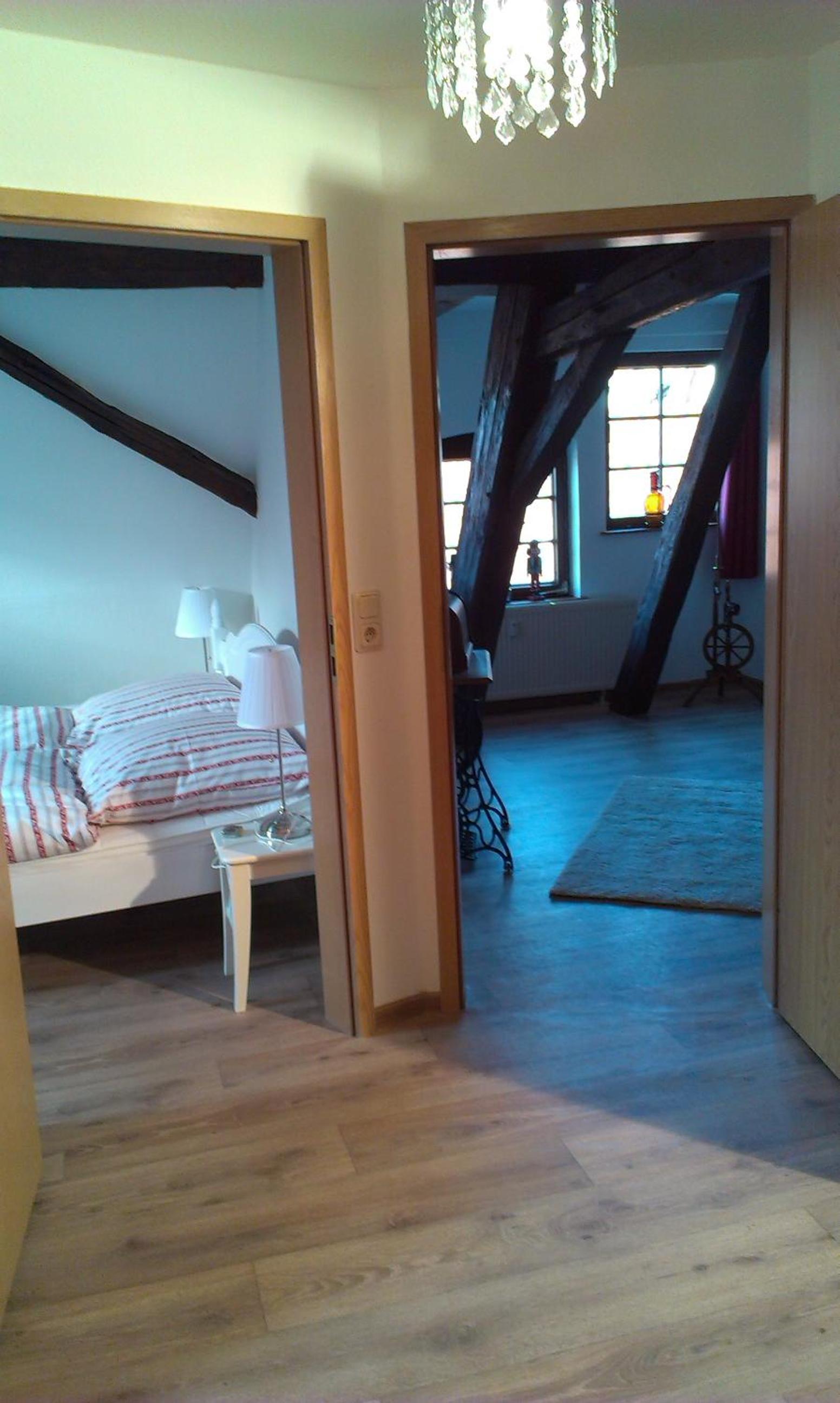 Photo 33