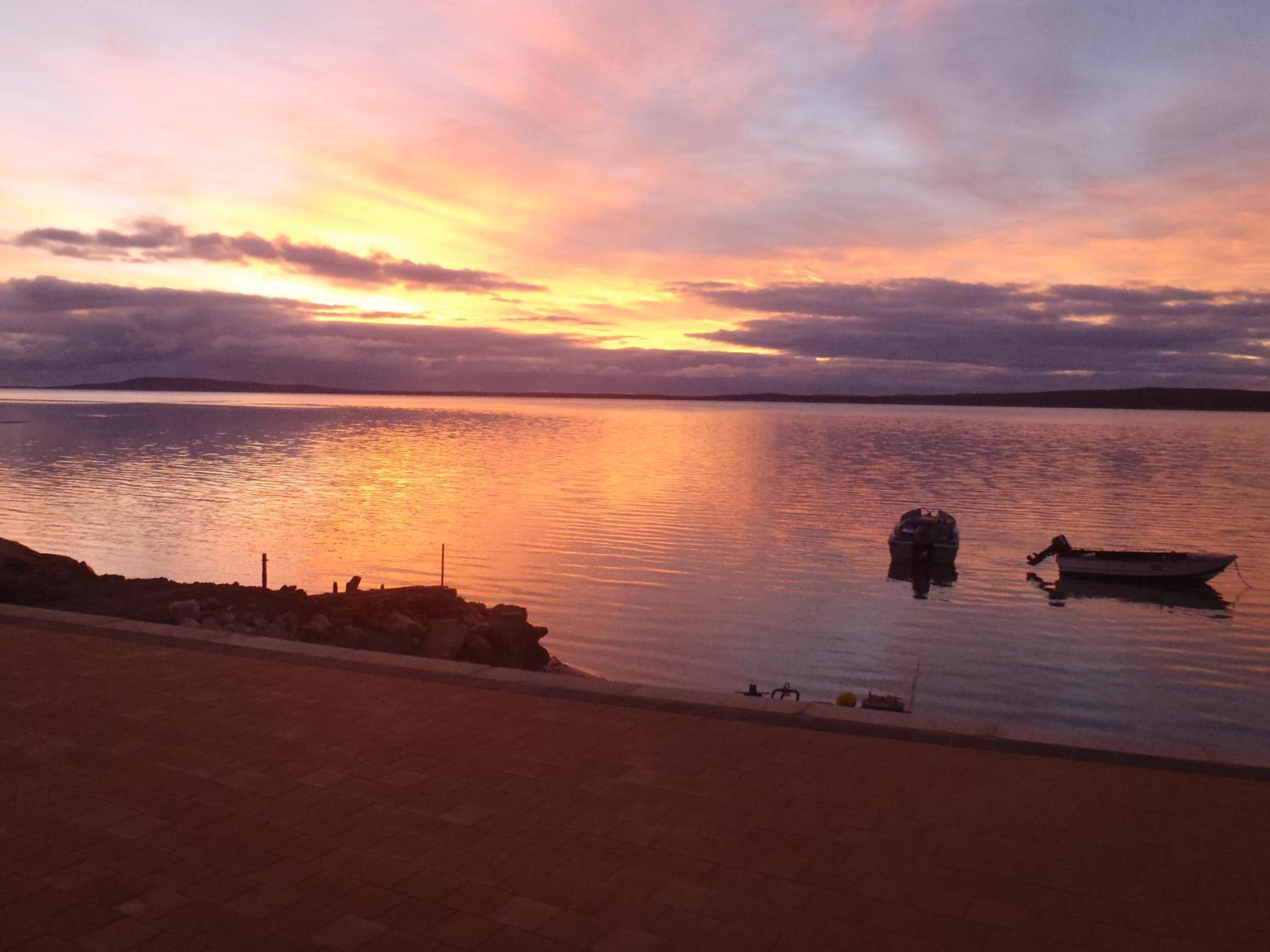 Tulka Waterfront Holiday Home