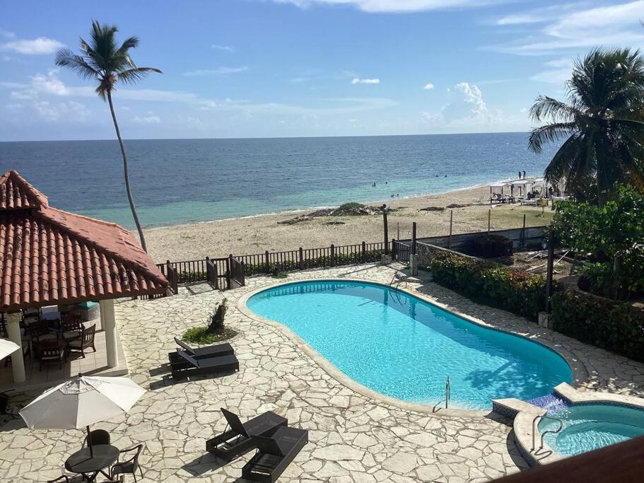 Juan Dolio Vacations - Apartment with ocean front view - Property Image 1