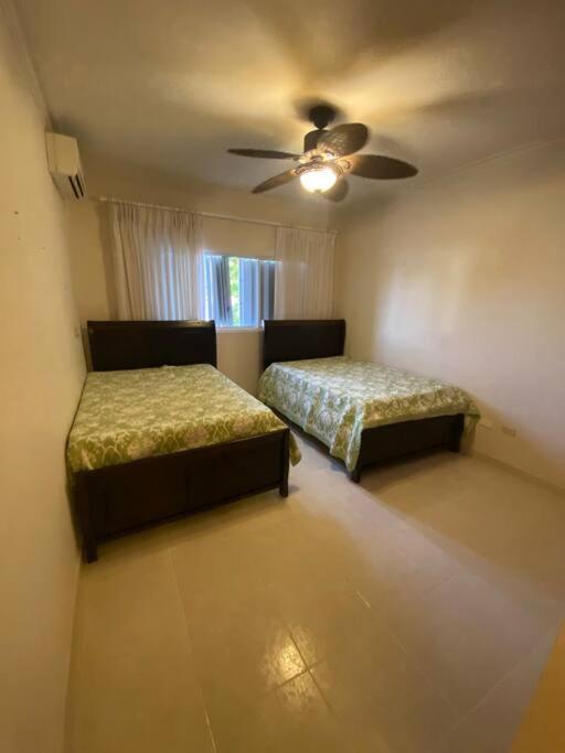 Apartment with ocean front view