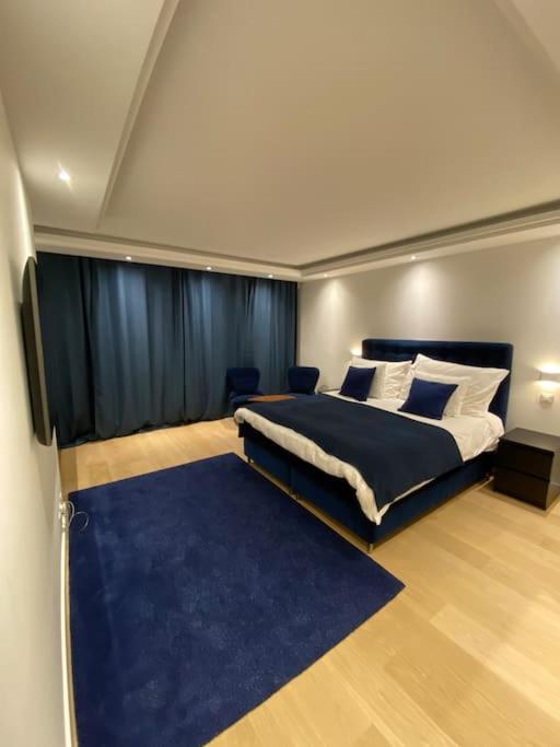 Luxueux studio aux Eaux-Vives
