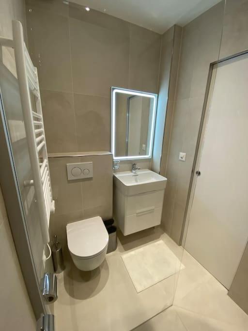 Luxueux studio aux Eaux-Vives