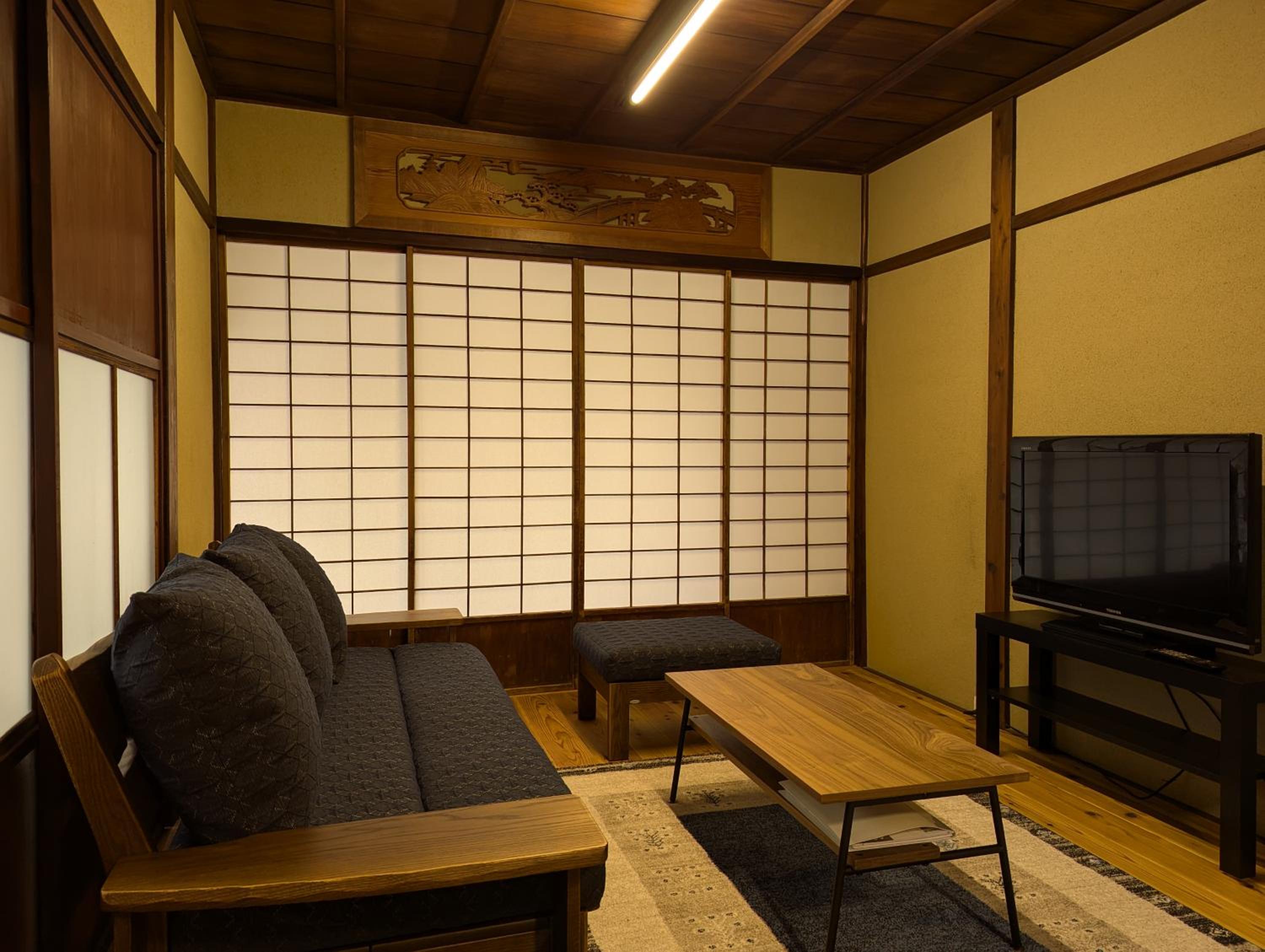 Kanazawa Machiya Tong Poo view 4