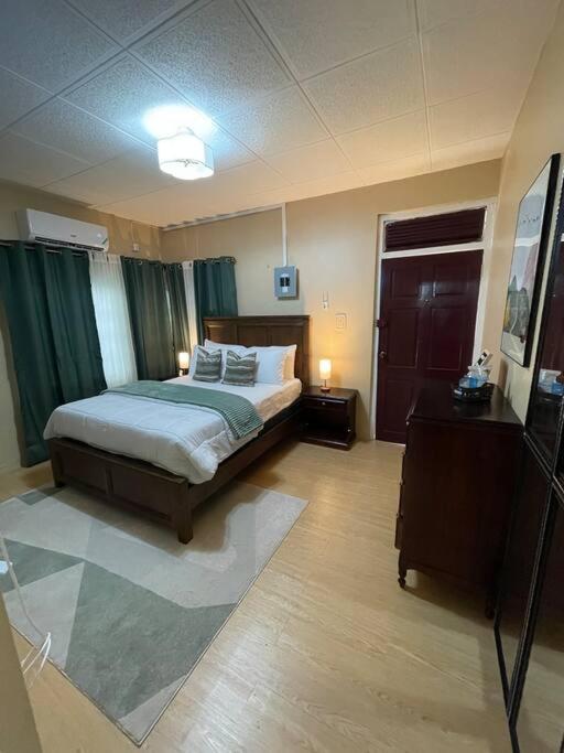 Luxe Haven