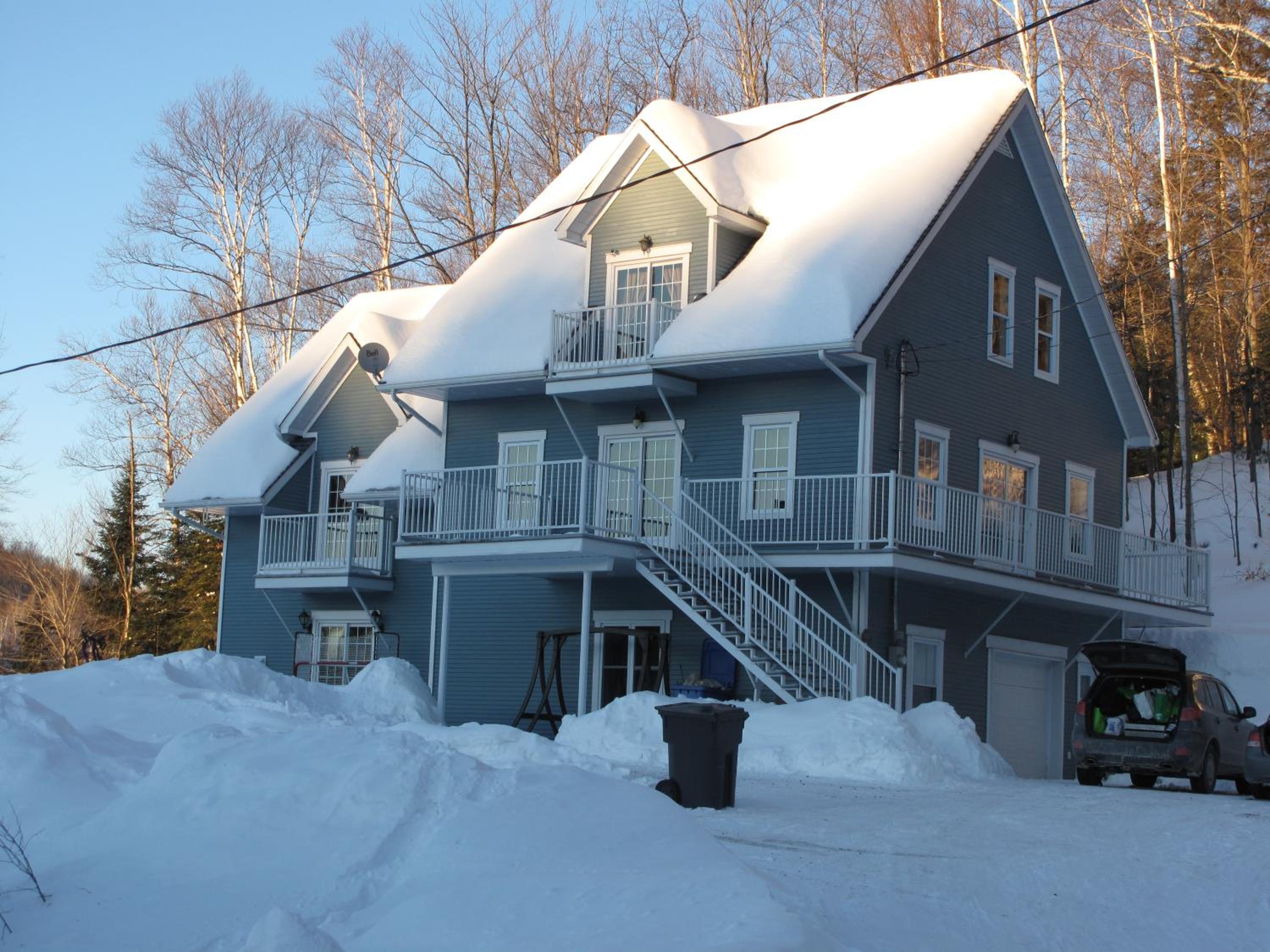 DOMAINE DU LAC au CANADA