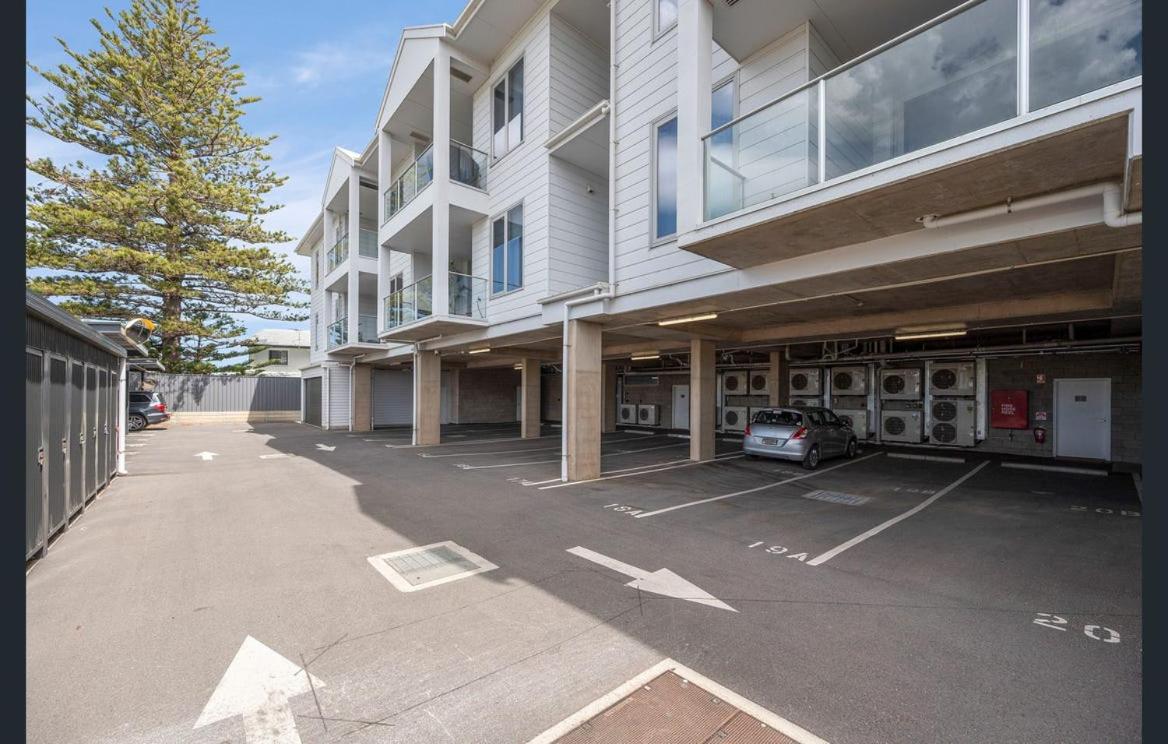 Sea Dunes Luxury Apartments