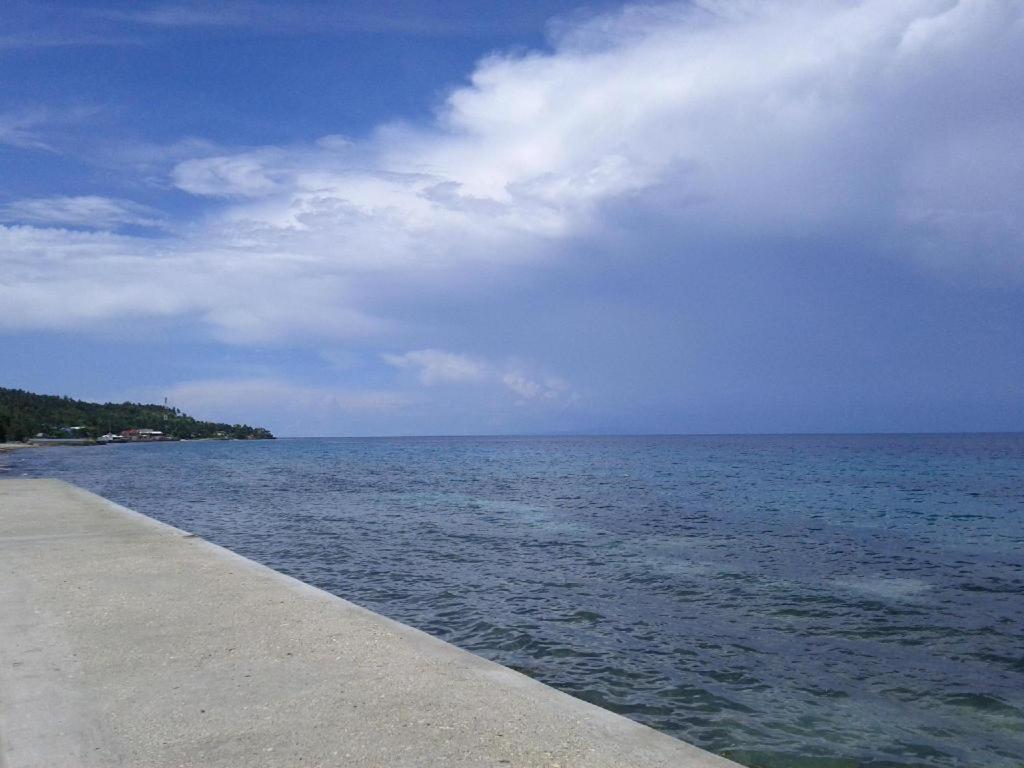 Luzmin BH - Beachfront Cottages view 5