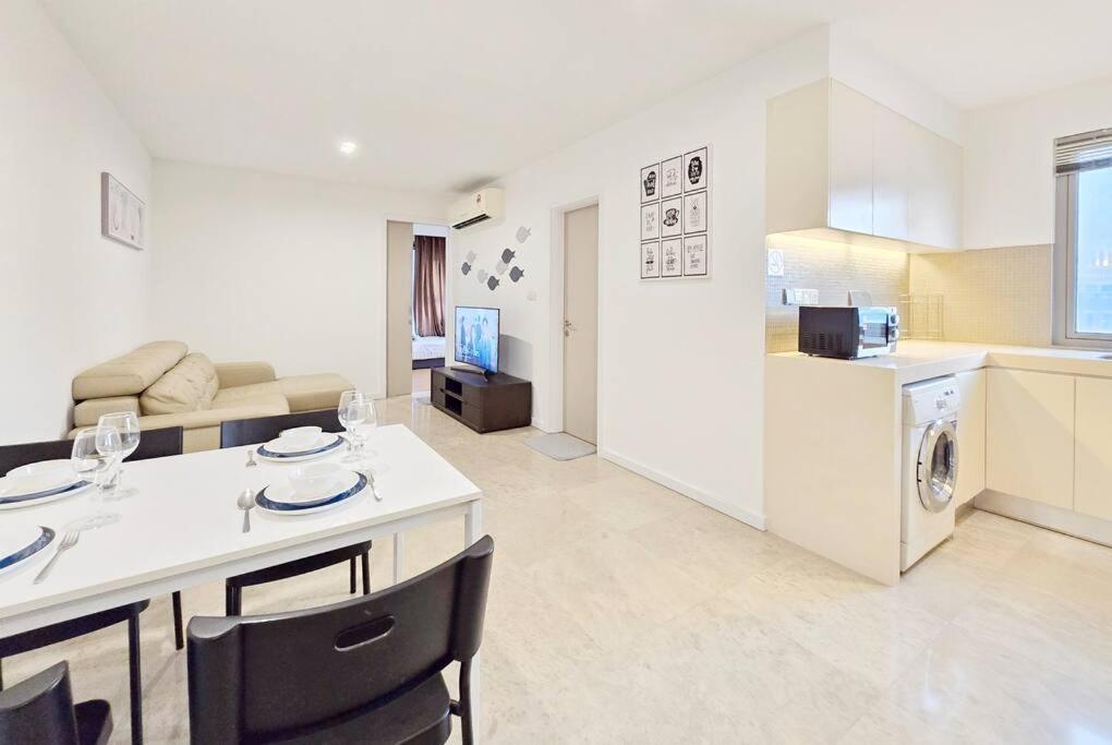 Bukit Bintang Fairlane 1412 for 1-5pax 1BR TRX Pavilion KL