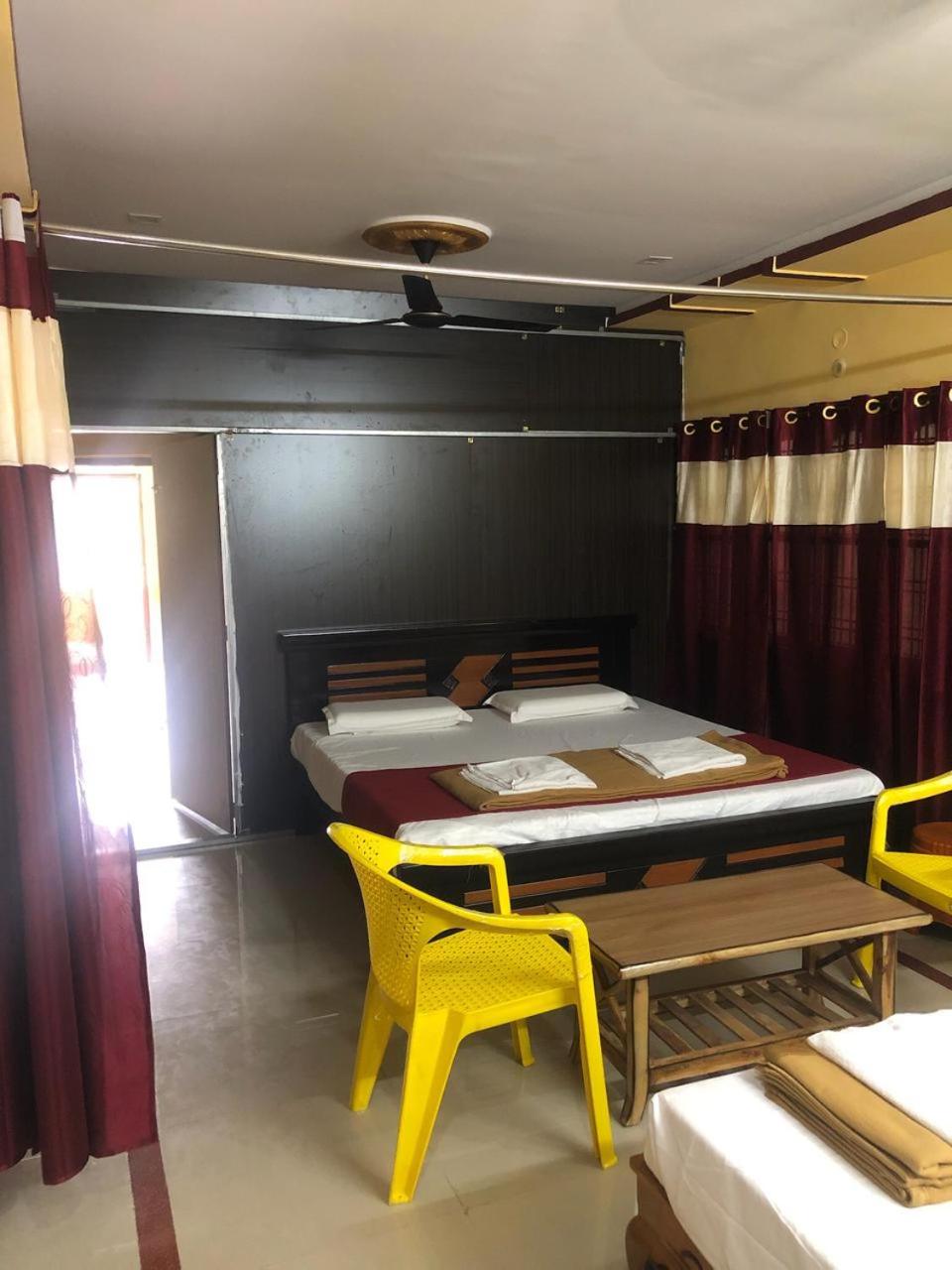 Kodali Homestays