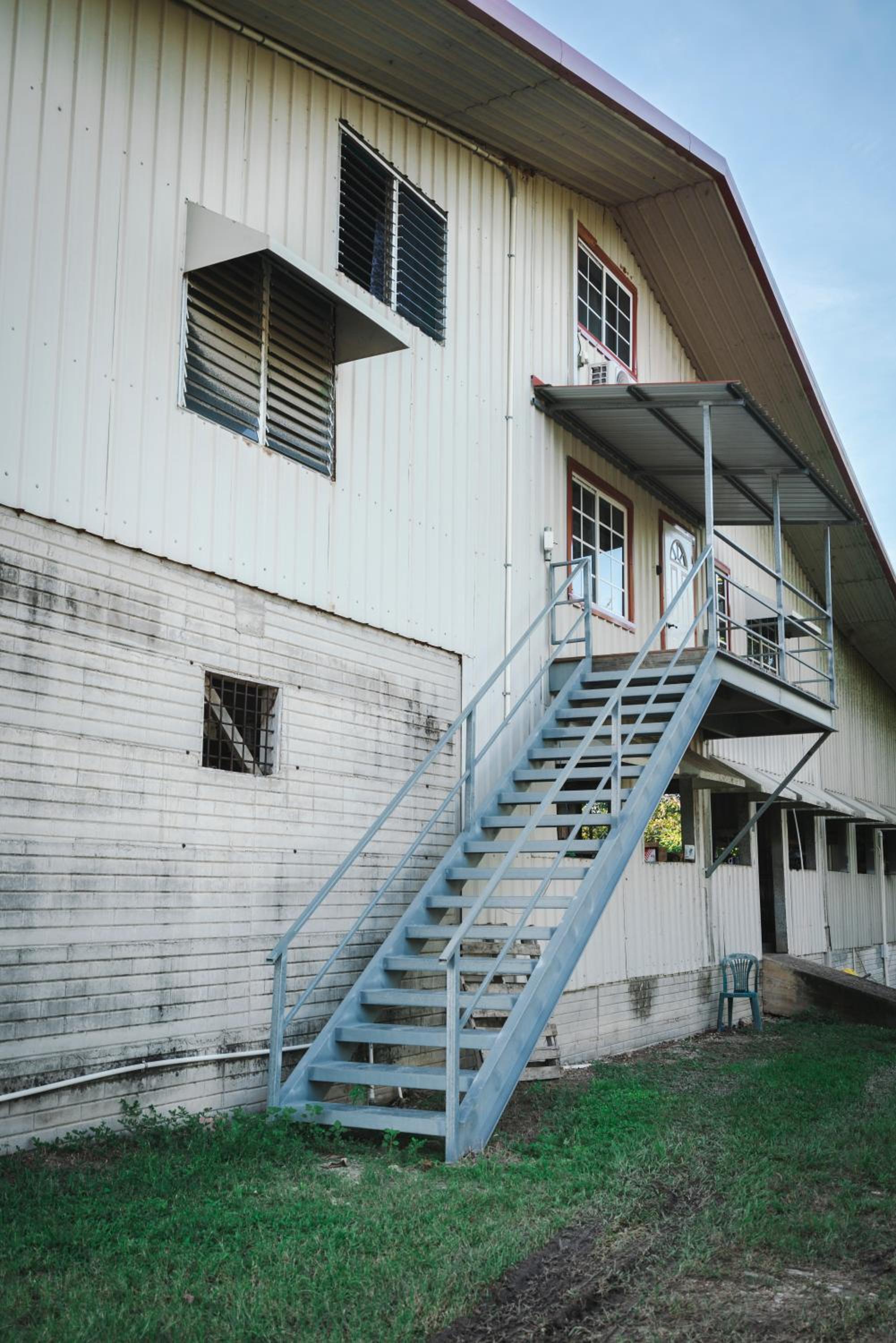 Oakridge Apartment