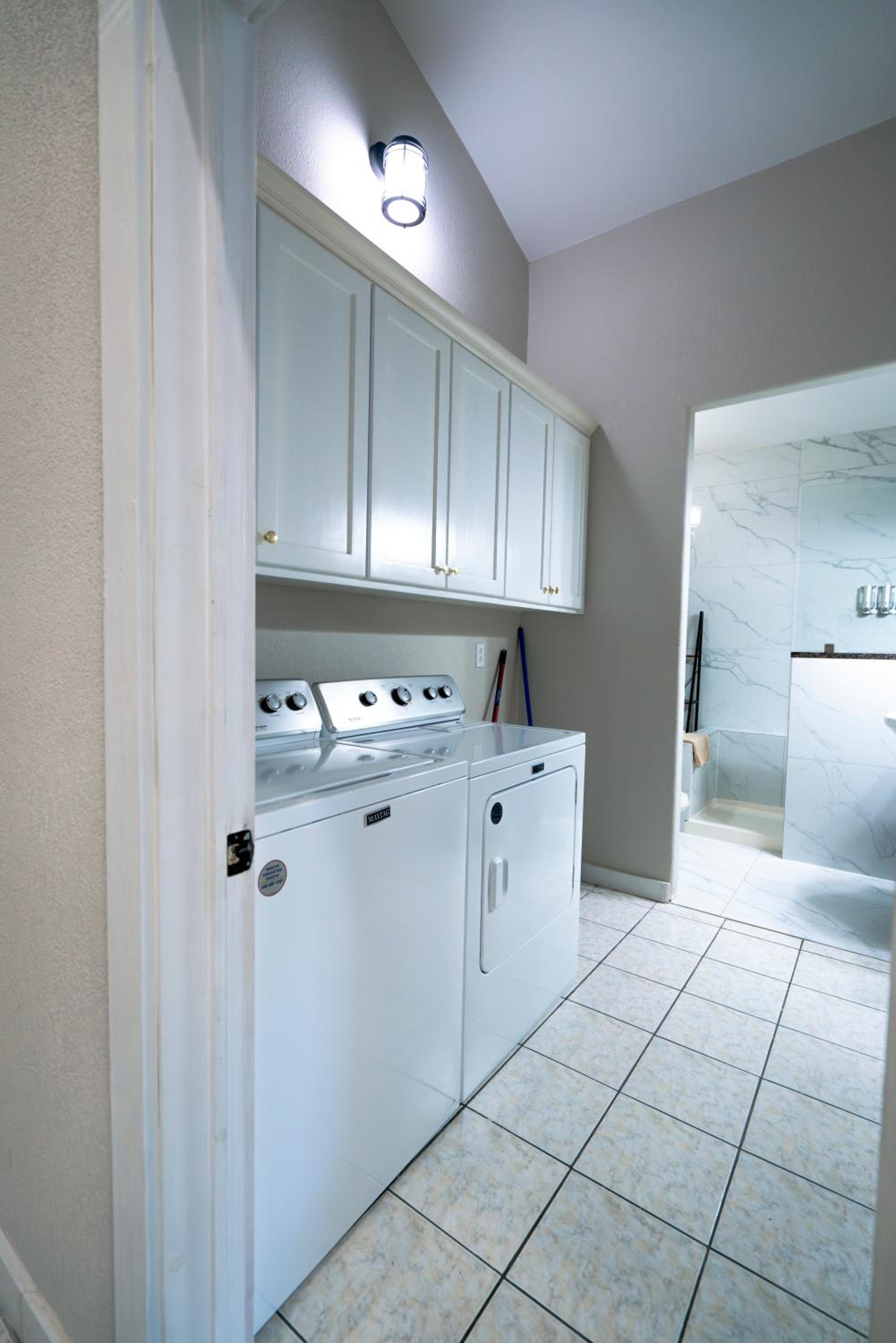 Oakridge Apartment