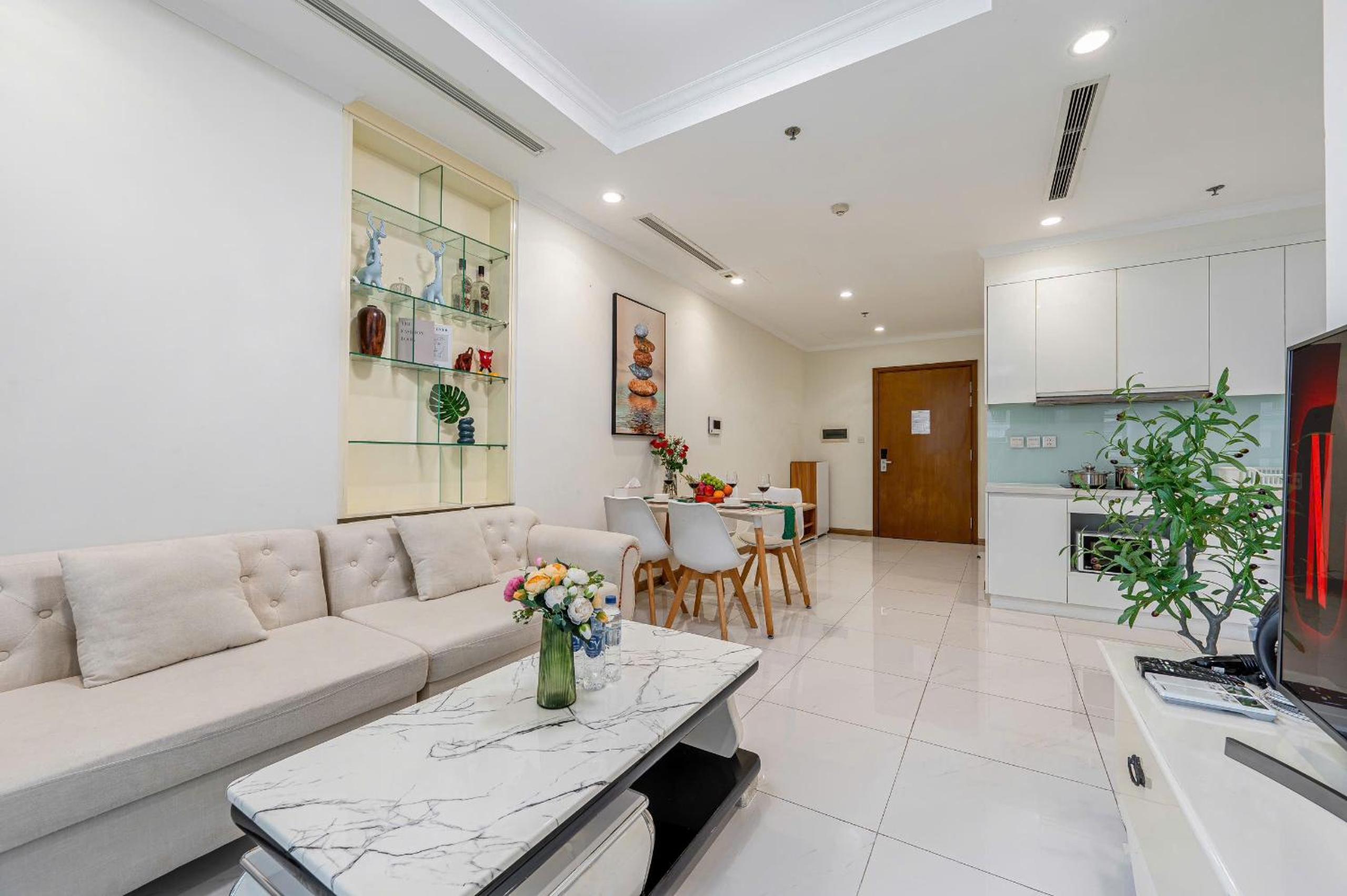 Luxury Apartment at Vinhomes Central Park
