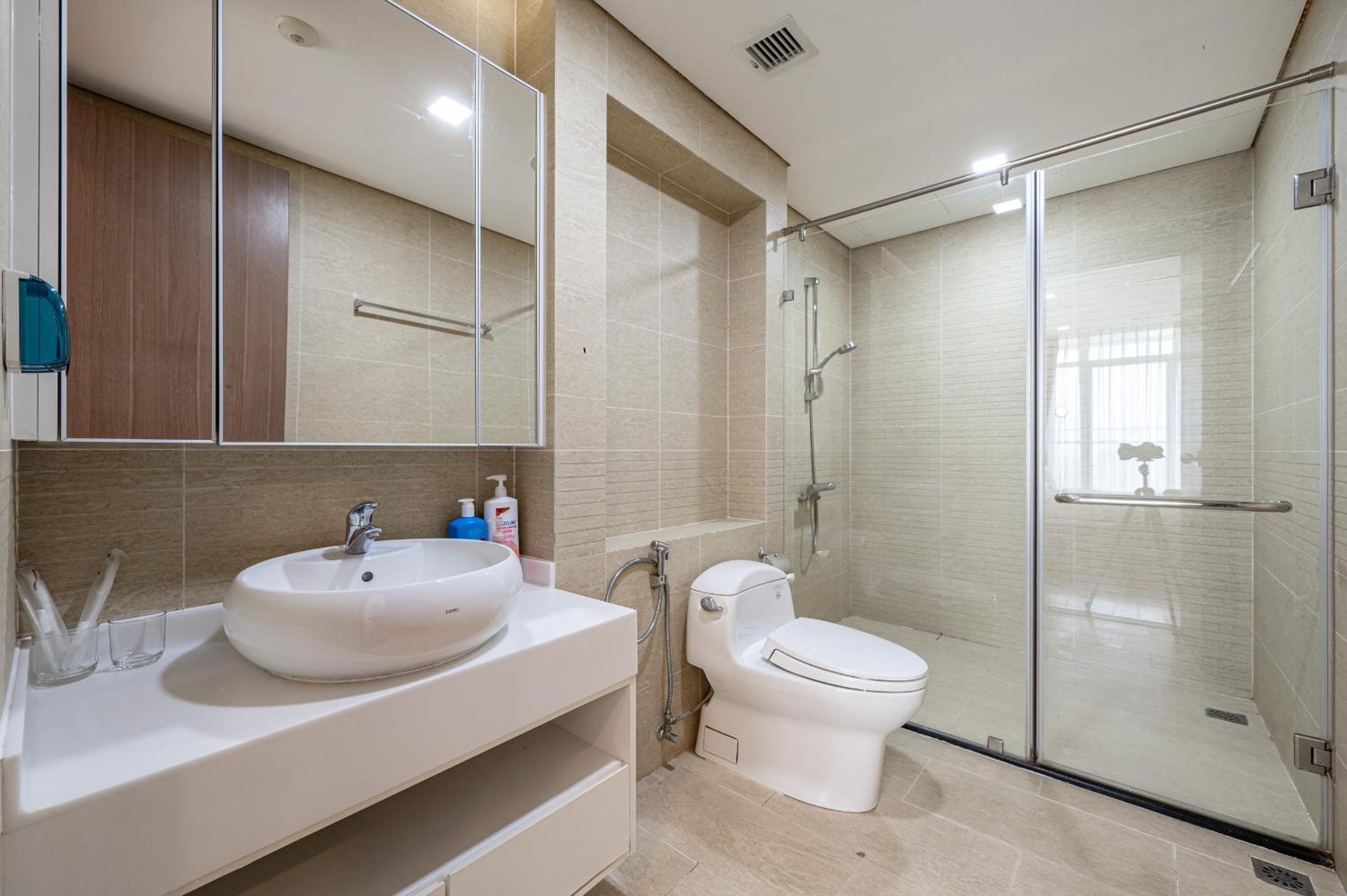 Luxury Apartment at Vinhomes Central Park