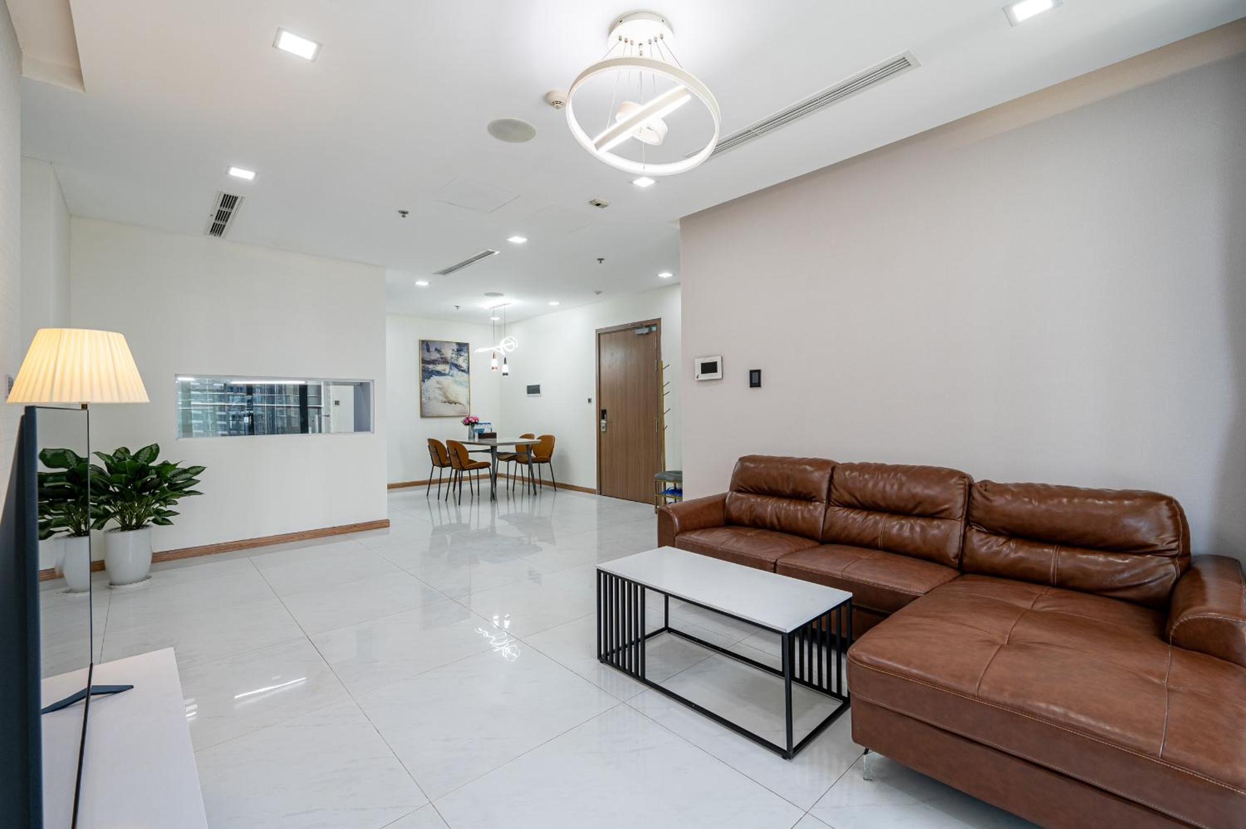 Luxury Apartment at Vinhomes Central Park