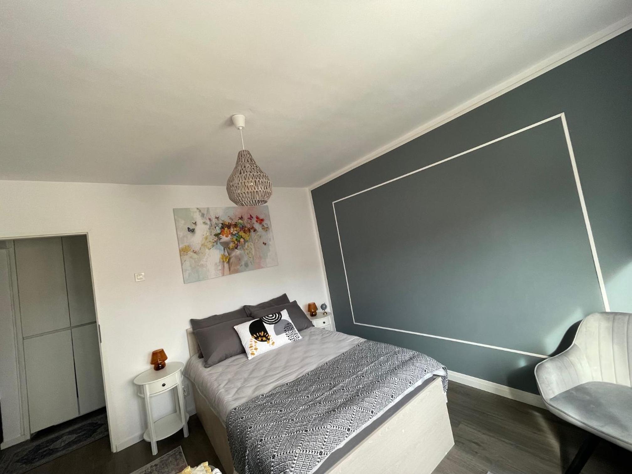 Luxury Apartment with FREE PARKING