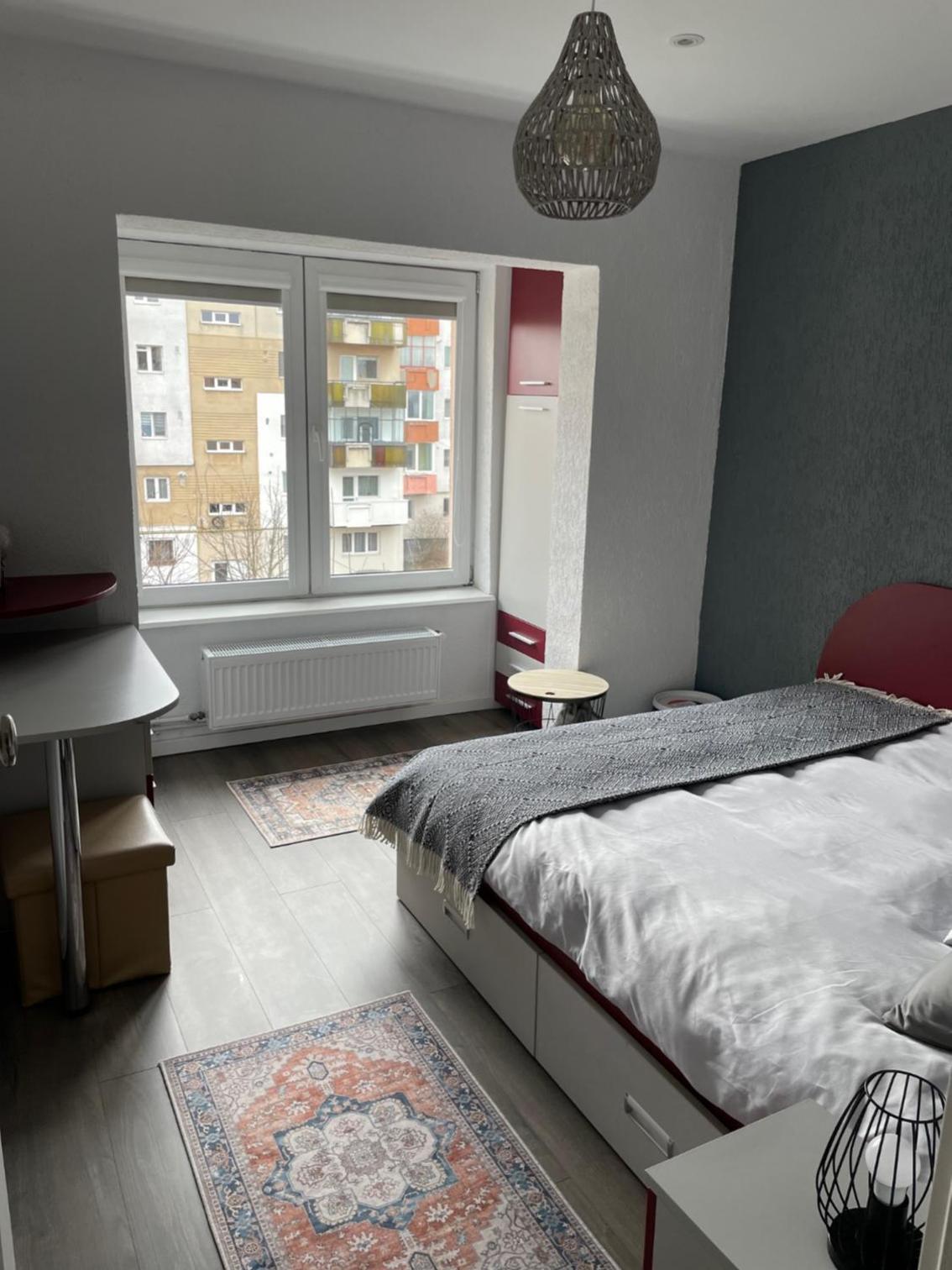 Luxury Apartment with FREE PARKING