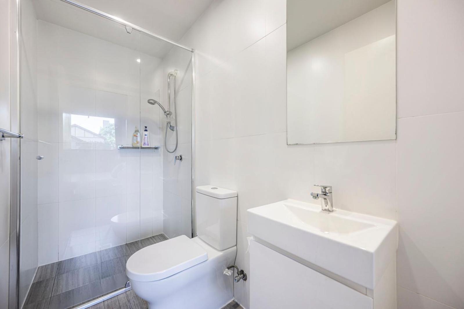 Comfy 3Bed Near DFO, Sydney Olympic Park