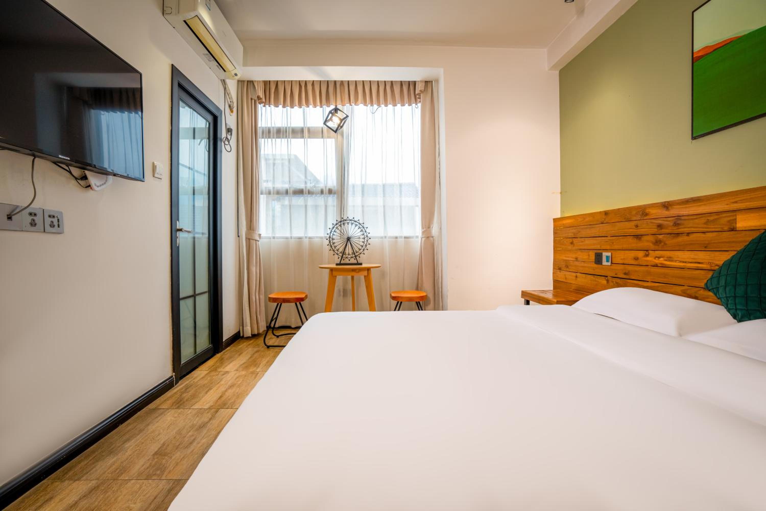Tianmenshan Loft Art Inn
