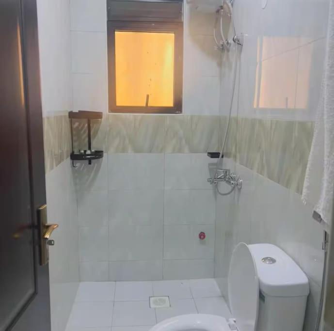 A1One Bedroom Hilltop Apartment view 3